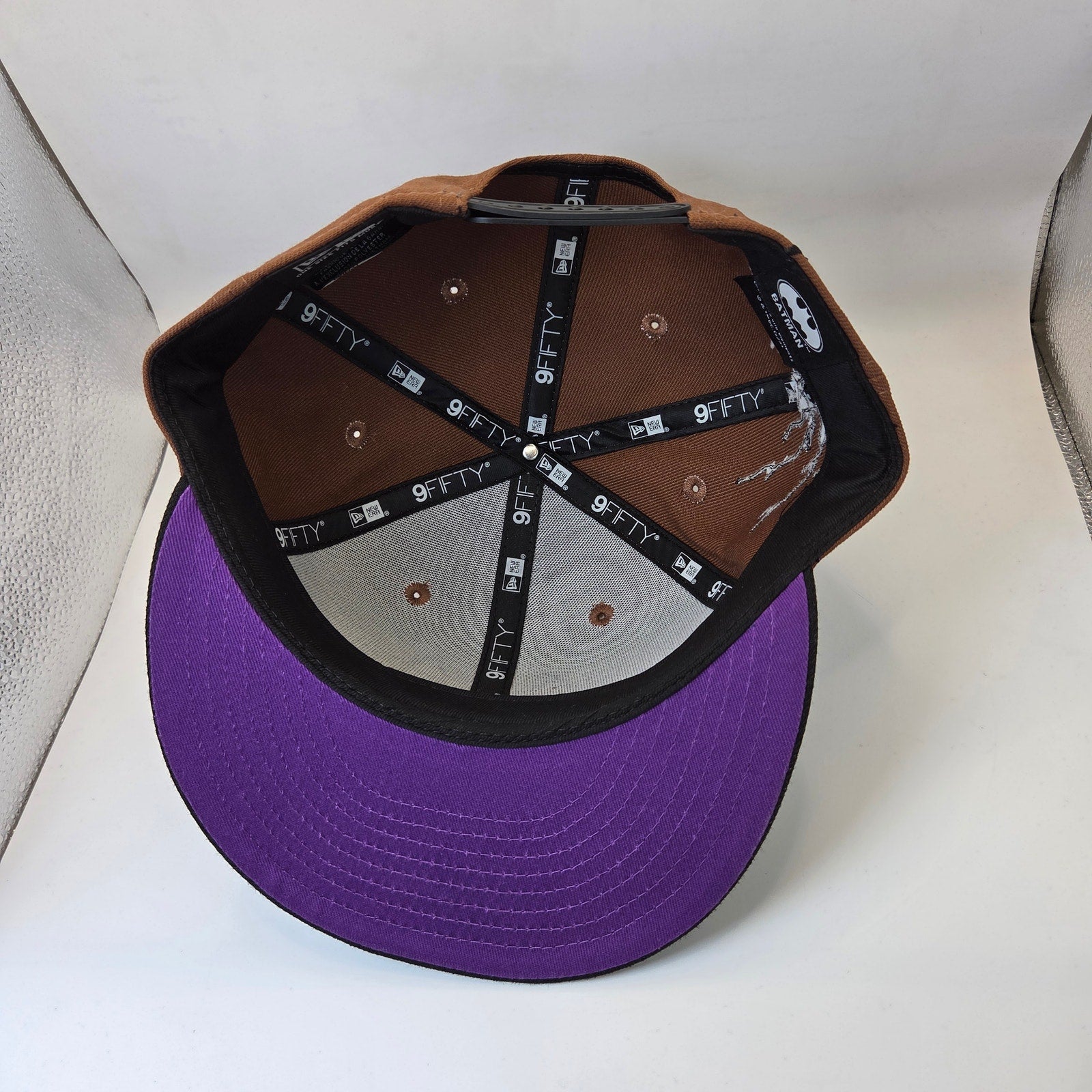 New Era Batman Arkham Asylum 9FIFTY Snapback Hat OSFM DC Comics