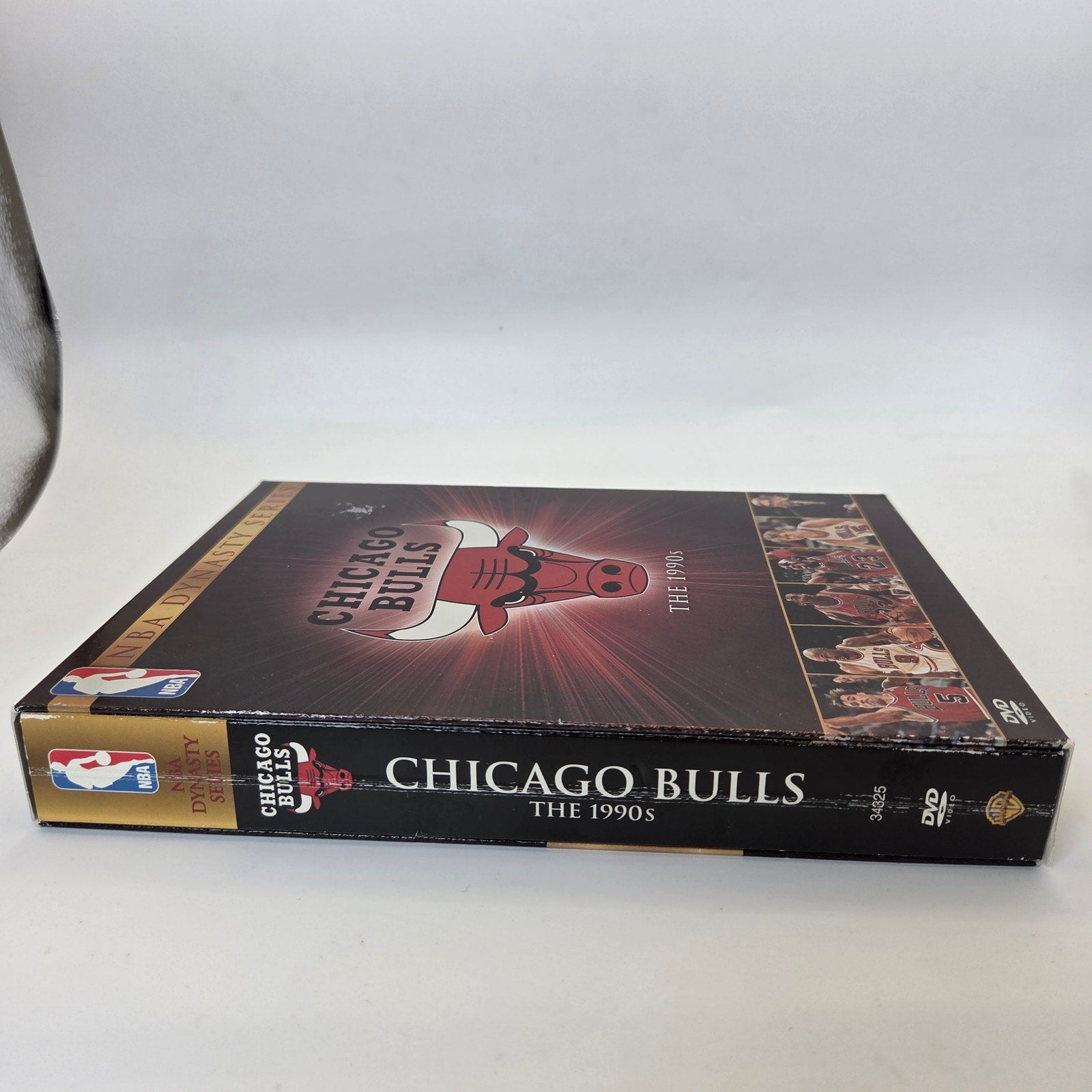 NBA Dynasty Series Chicago Bulls The 1990s 4 Disc DVD Set Jordan Pippen