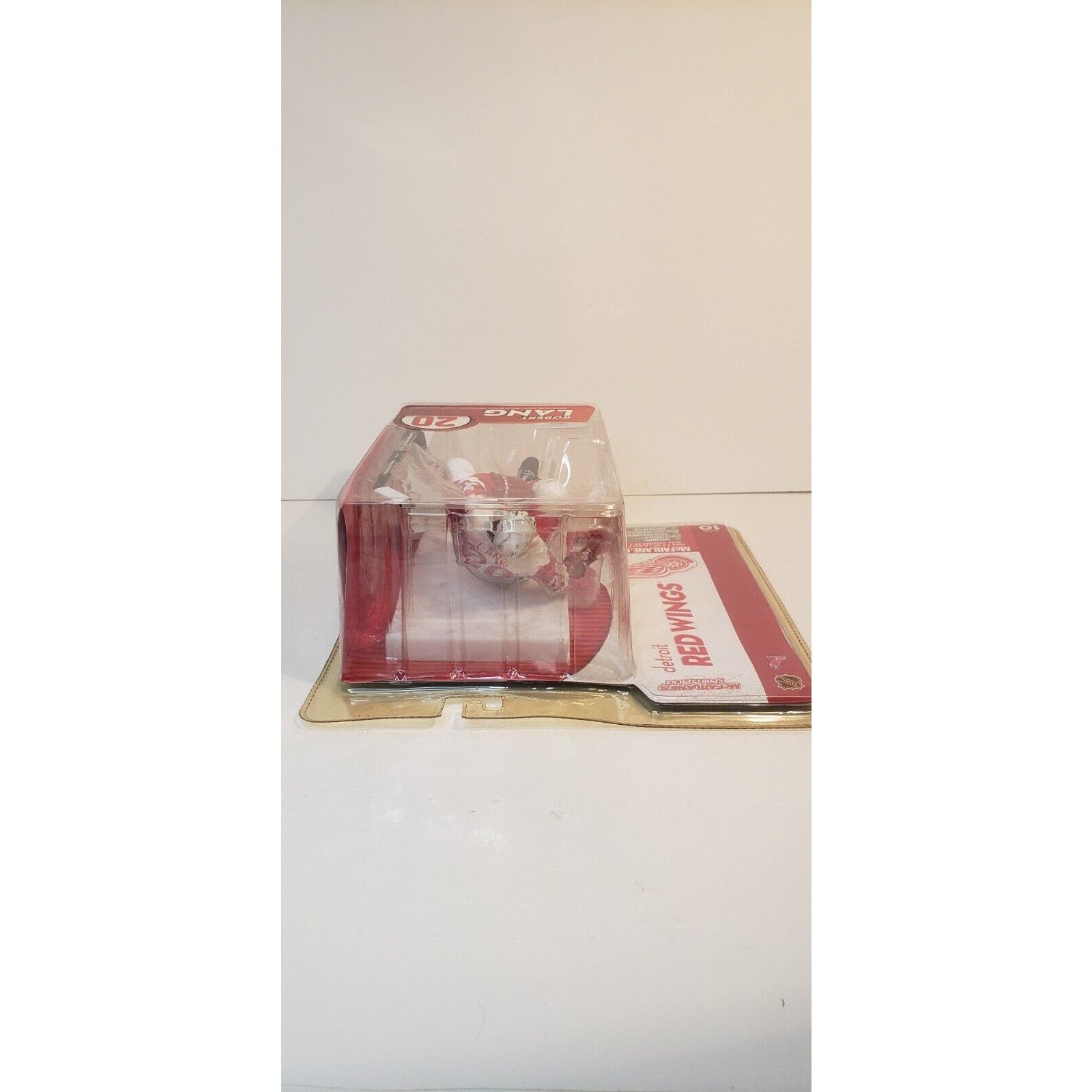 Robert Lang McFarlane NHL Series 10 Detroit Redwings NEW