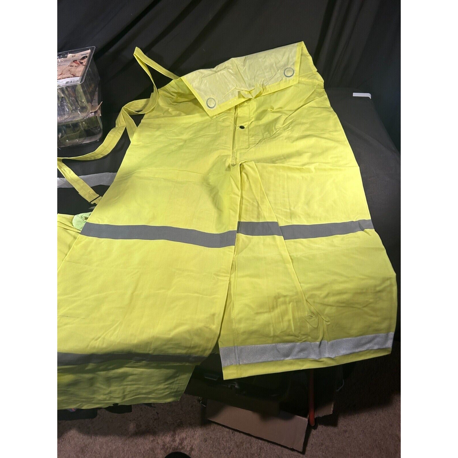Abel Hi-Vis Rain Suit Jacket Pants Hood Men’s XL Safety Lime Green PVC