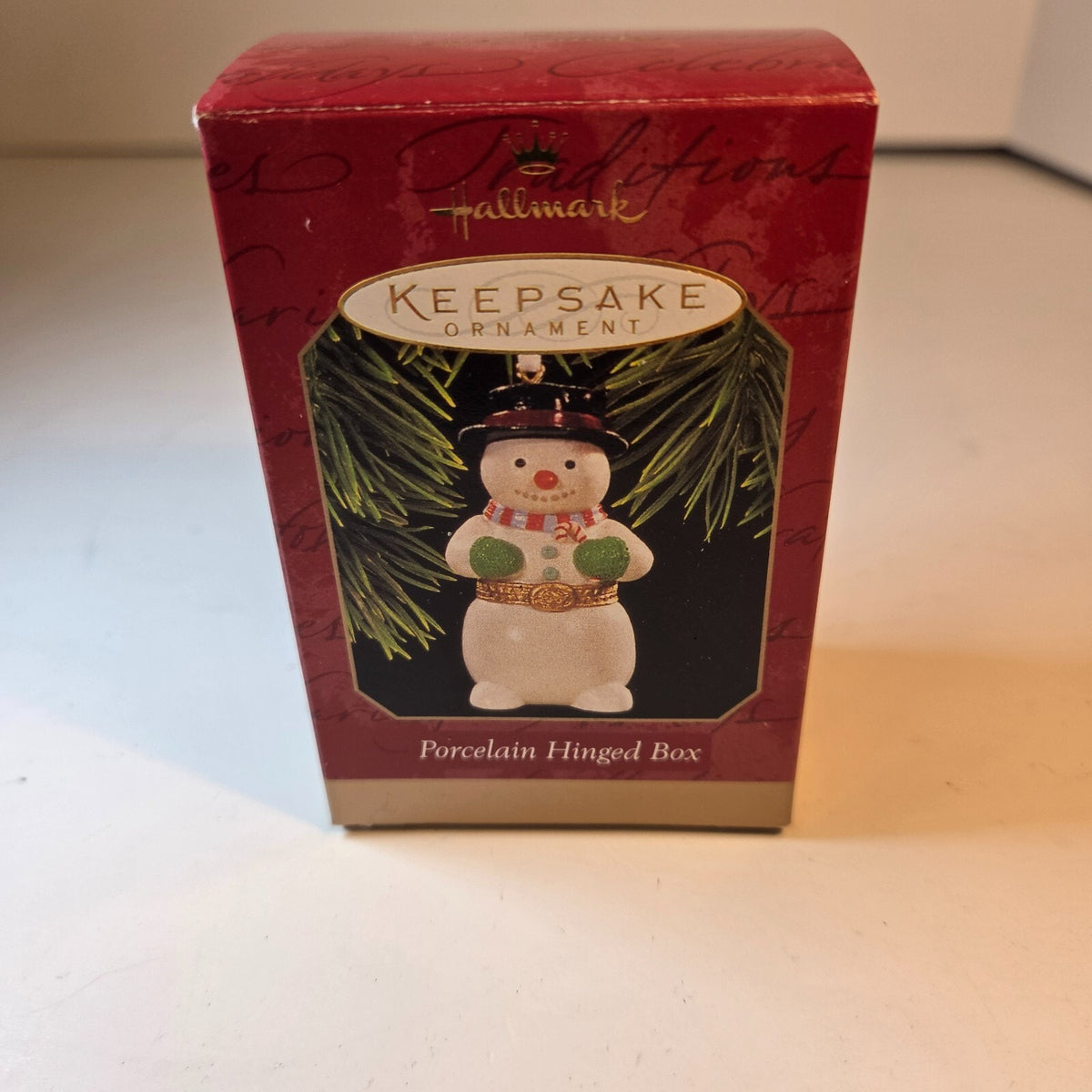 1997 Hallmark Keepsake Snowman Porcelain Hinged Trinket Box Ornament QX6772 NIB