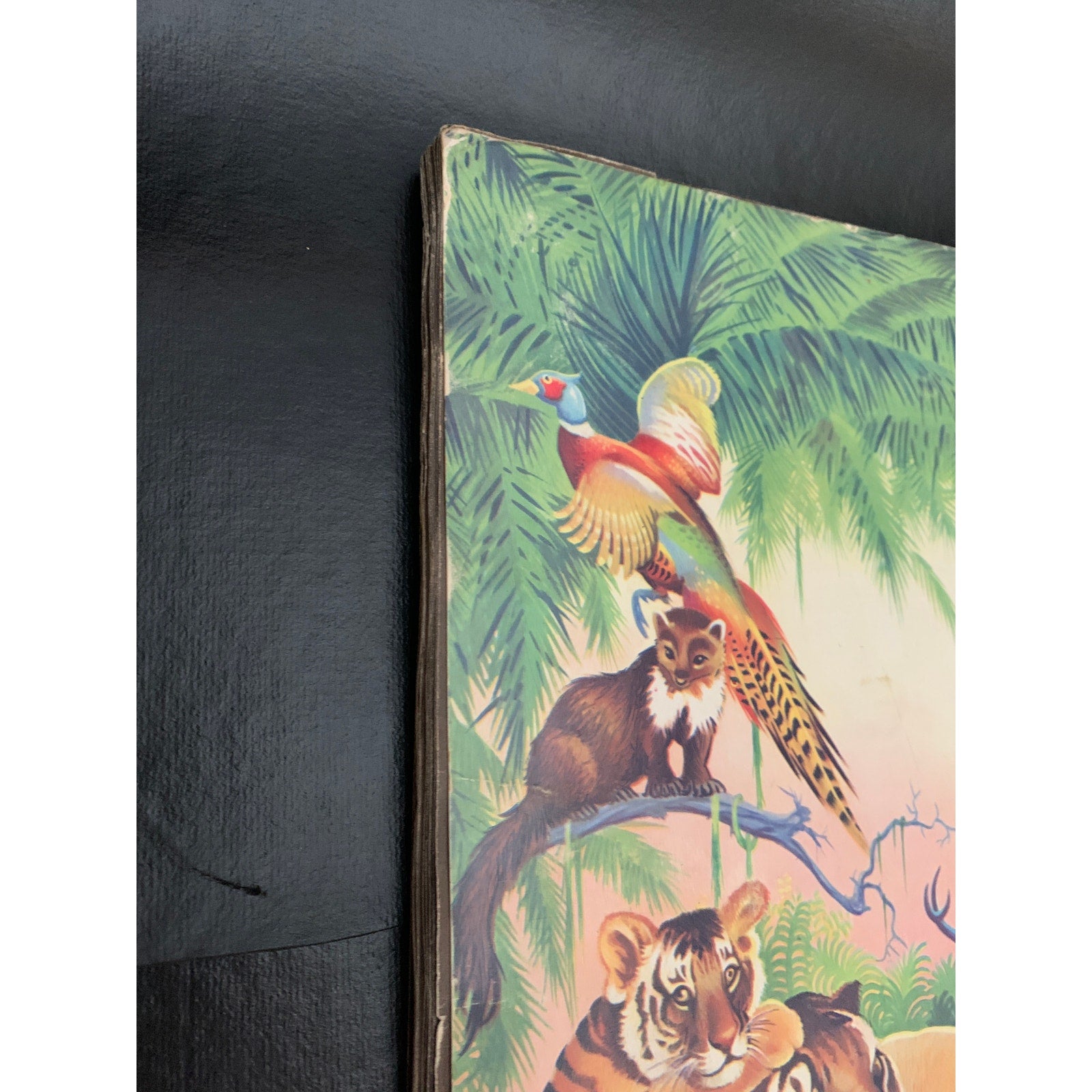 1959 Wonders of the Animal Kingdom Stamp Album Howard Winter Golden Glow AS IS