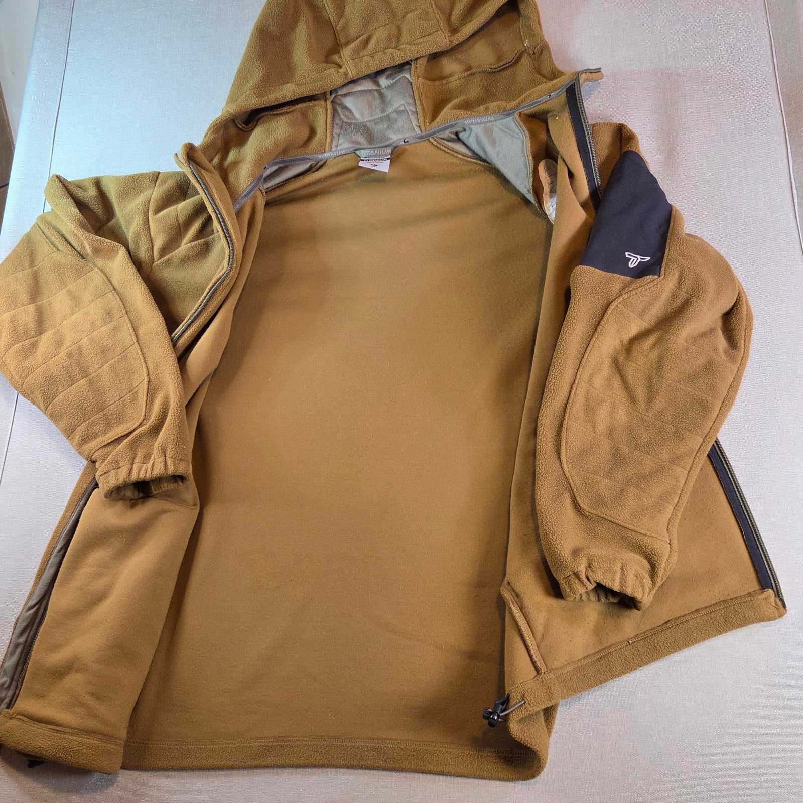 Columbia Titanium Fleece Hoodie Men’s L Olive Green Pullover Half Zip