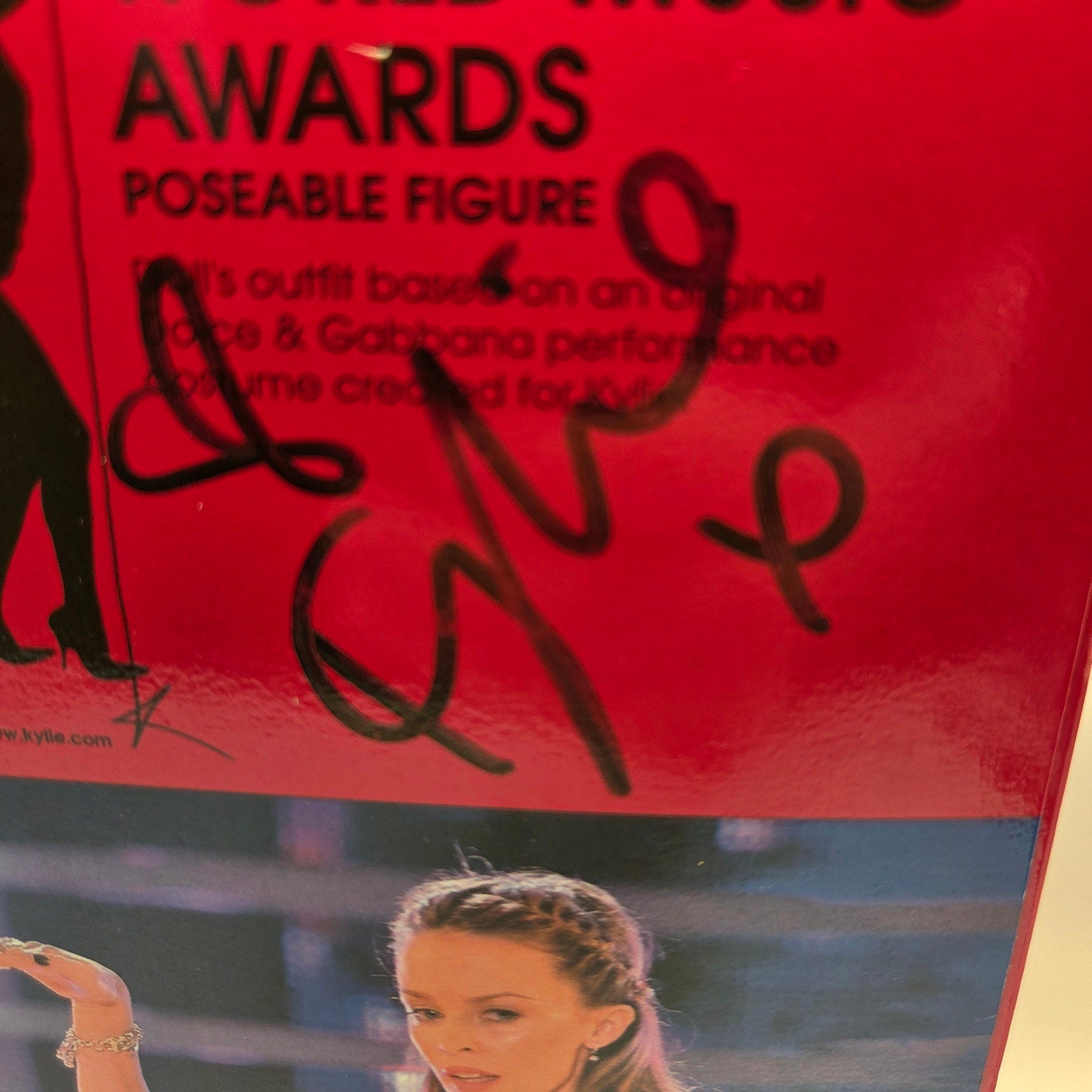 Kylie Minogue Signed 2003 World Music Awards Doll JSA CK20914 Jakks Pacific