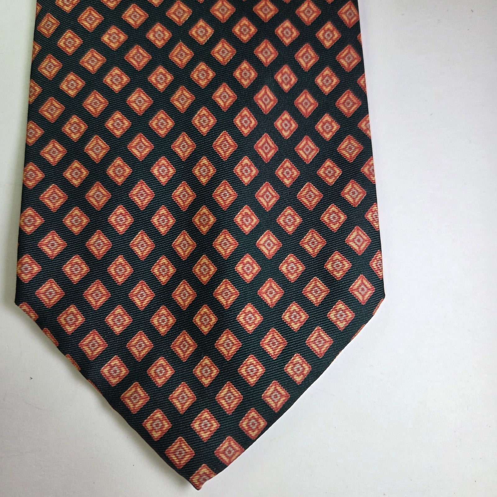Vintage Dayton’s Northbriar Shop Tie by Reis – Dark Green Geometric 4"x54"
