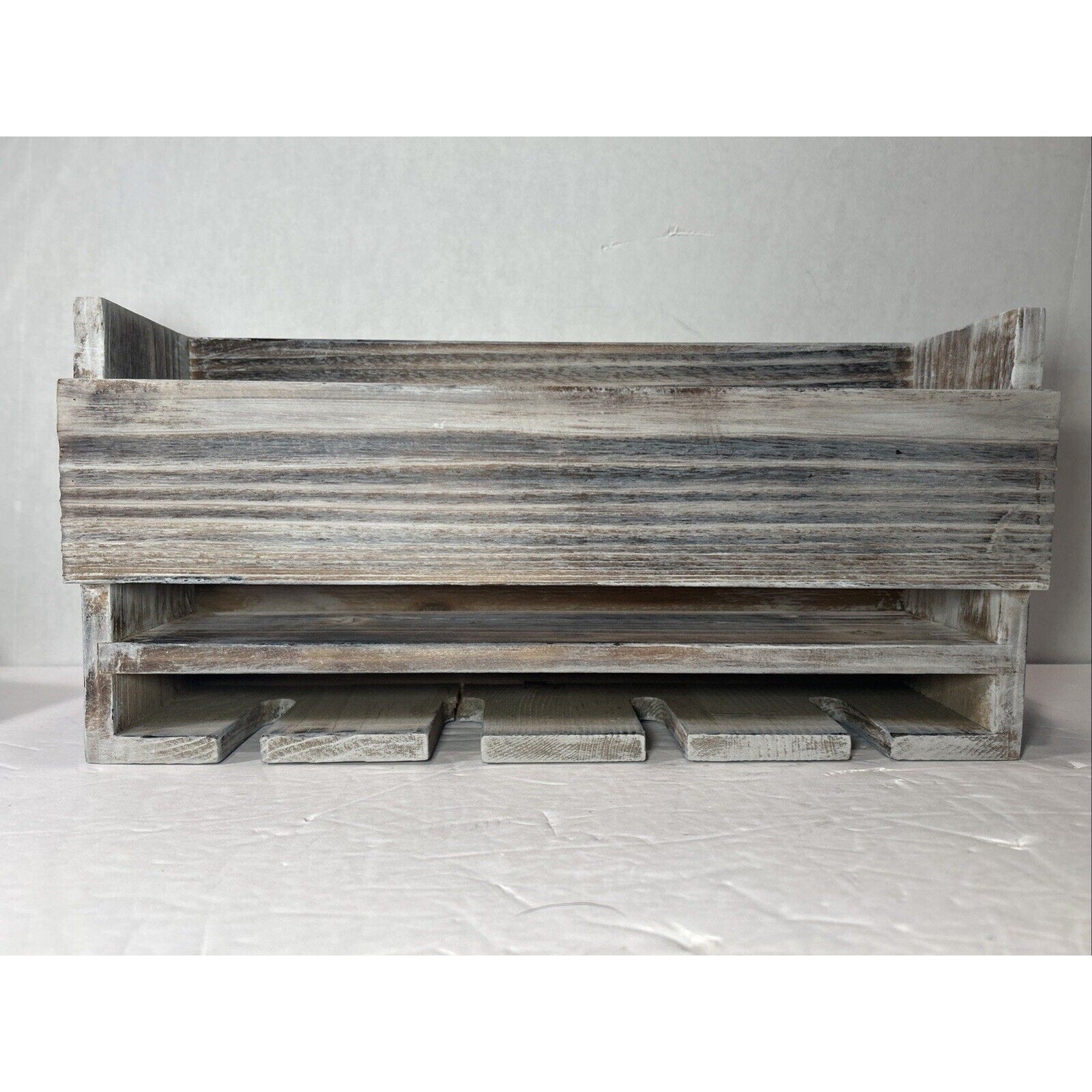 Rustic Gray Wall Mounted Wooden Wine Rack Shelf Holds 4 Bottles 4 Glasses