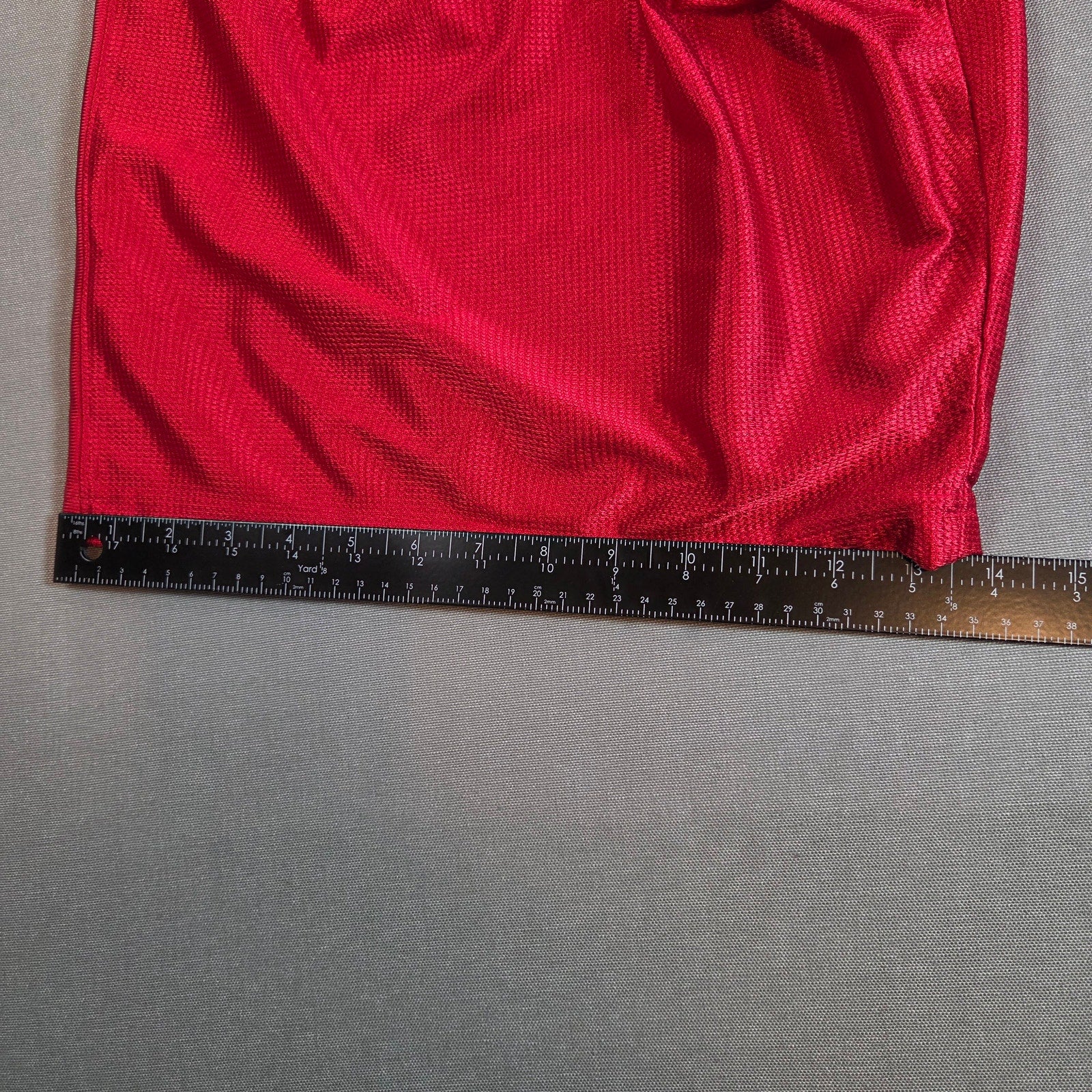 NBA Elevation Red Mesh Shorts Men’s XL Basketball Athletic Drawstring Poly