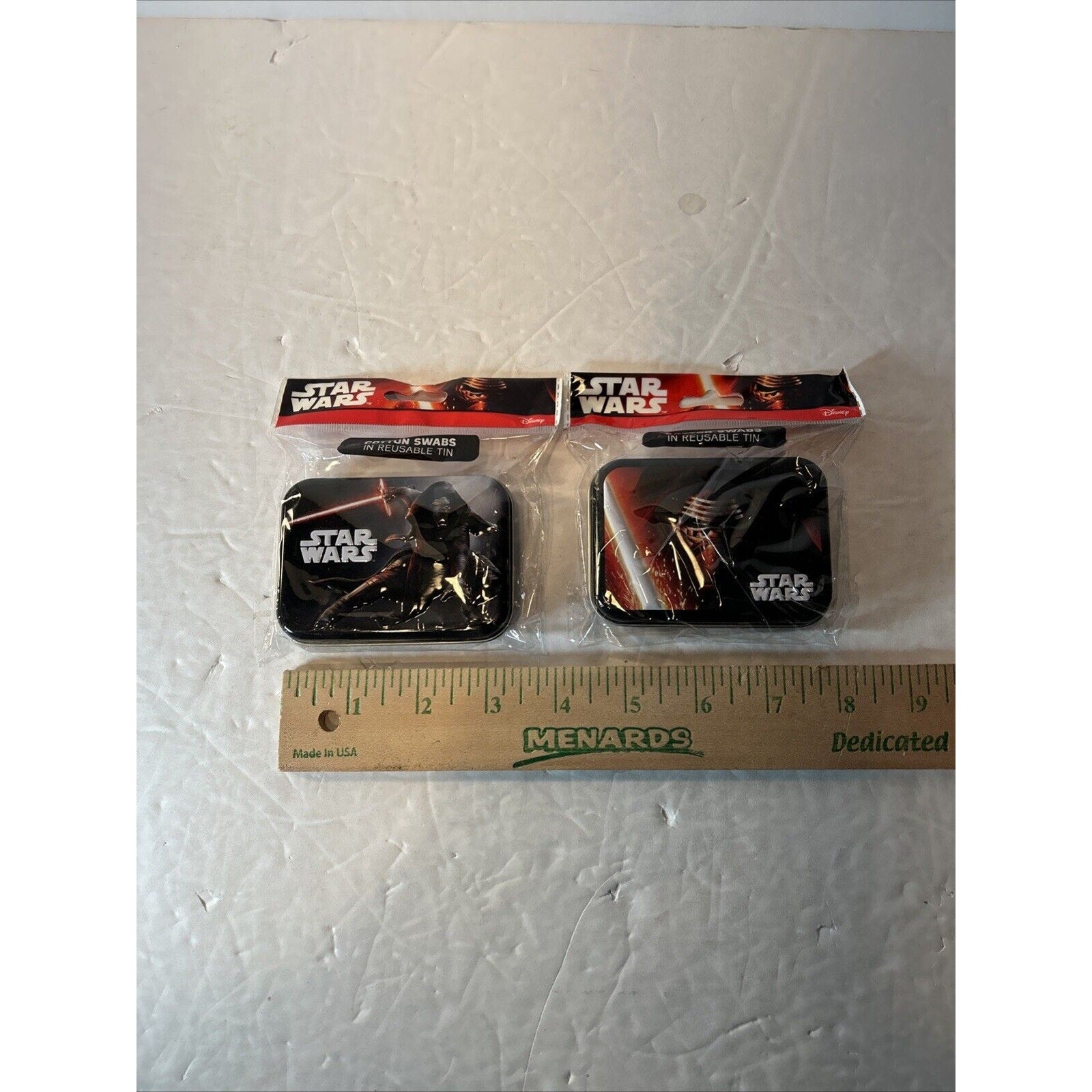 Star Wars Mini Tins featuring Kylo Ren Cotton Buds Lot of 2 NIP