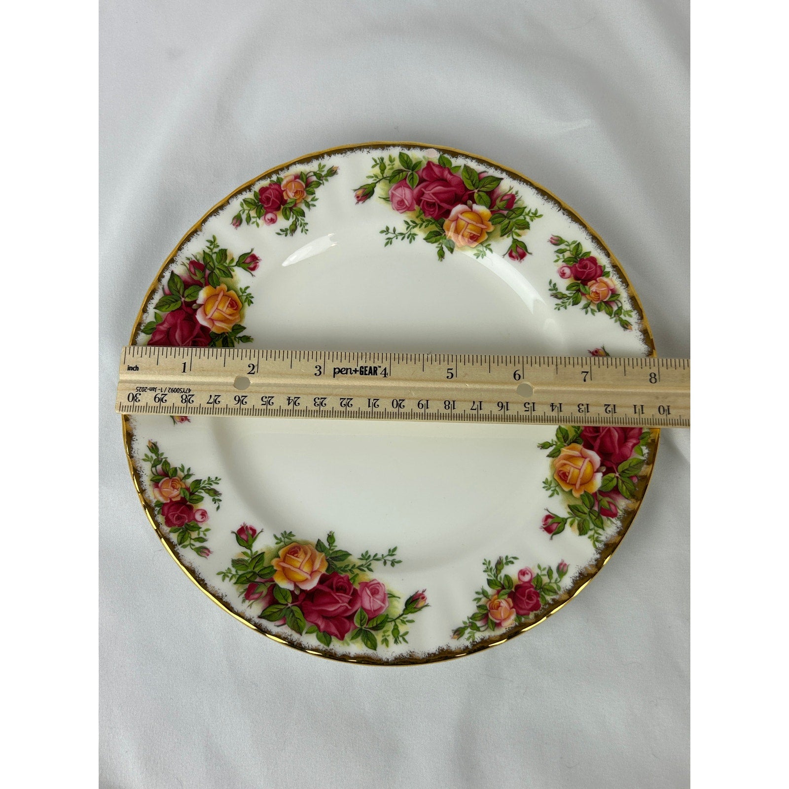 Royal Albert Old Country Roses Bone China Salad Plate 8 Inch England