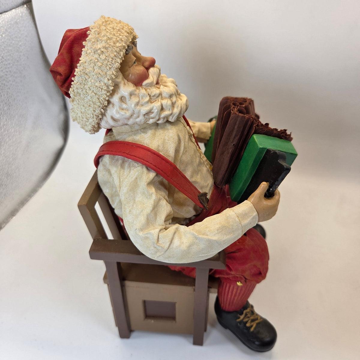 Possible Dreams Clothtique A Merry Musician Santa 15094 Musical Figure