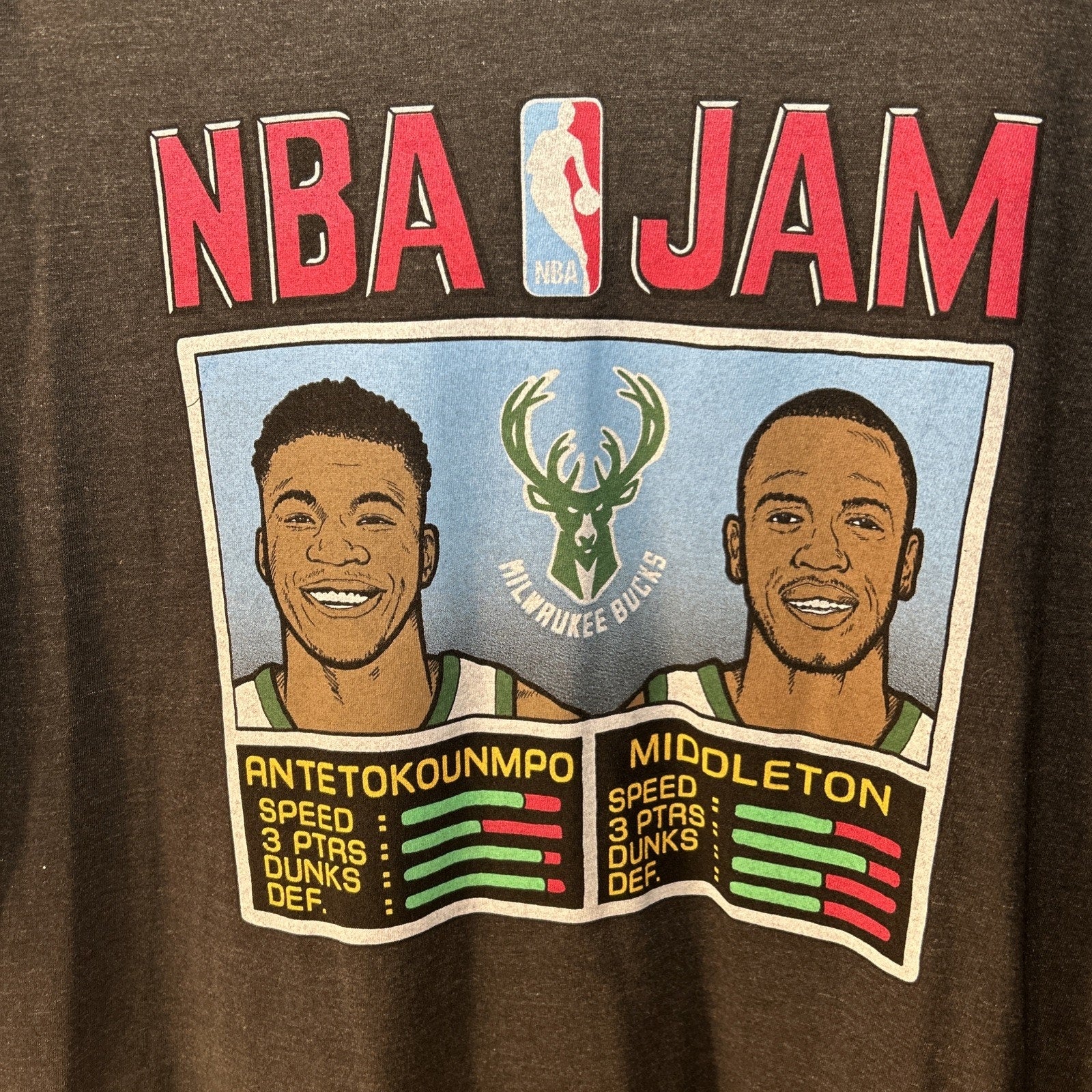 Milwaukee Bucks Antetokounmpo / Middleton NBA JAM Large T-Shirt