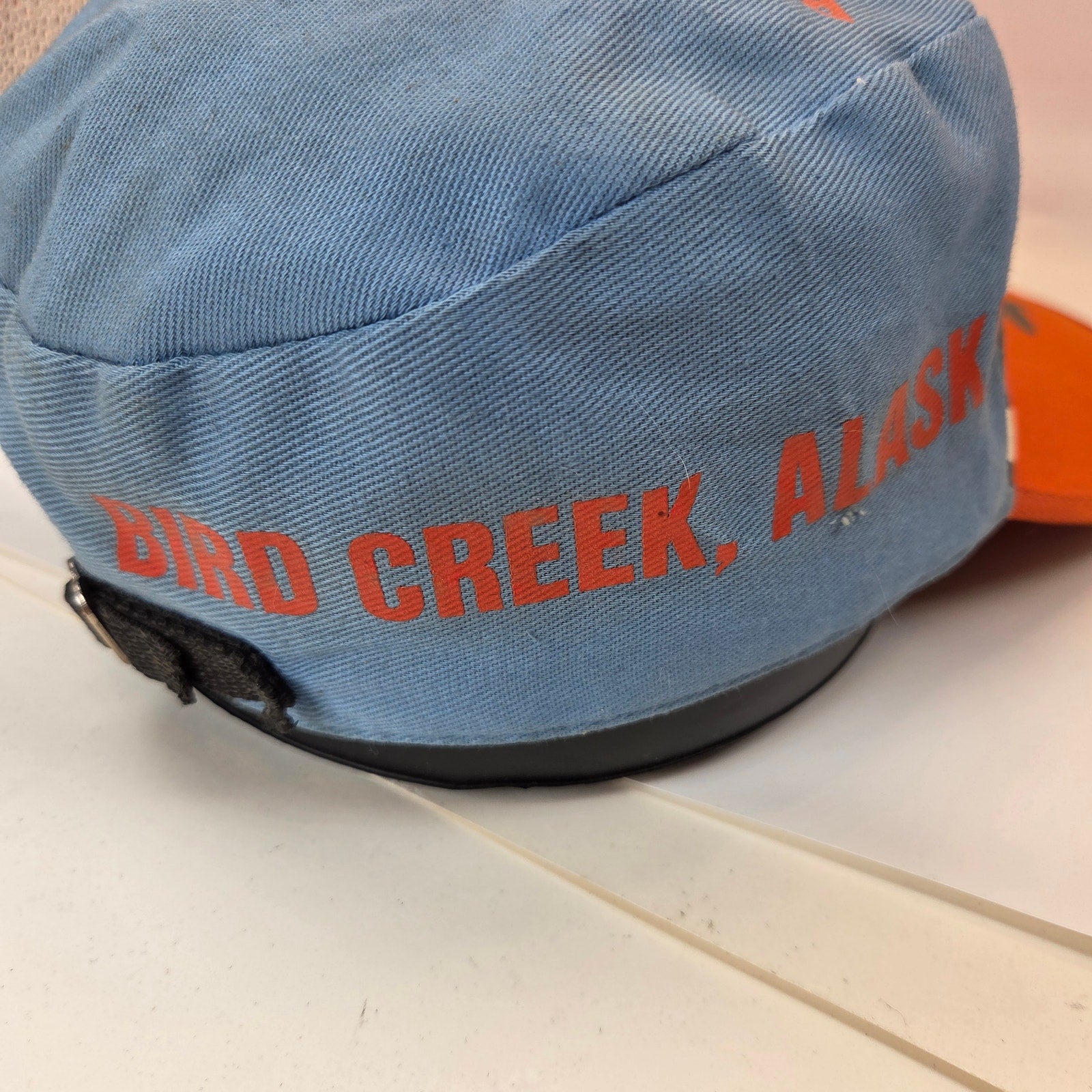 Crowd Specialties Bird House Bar Bird Creek Alaska Vintage Novelty Hat USA