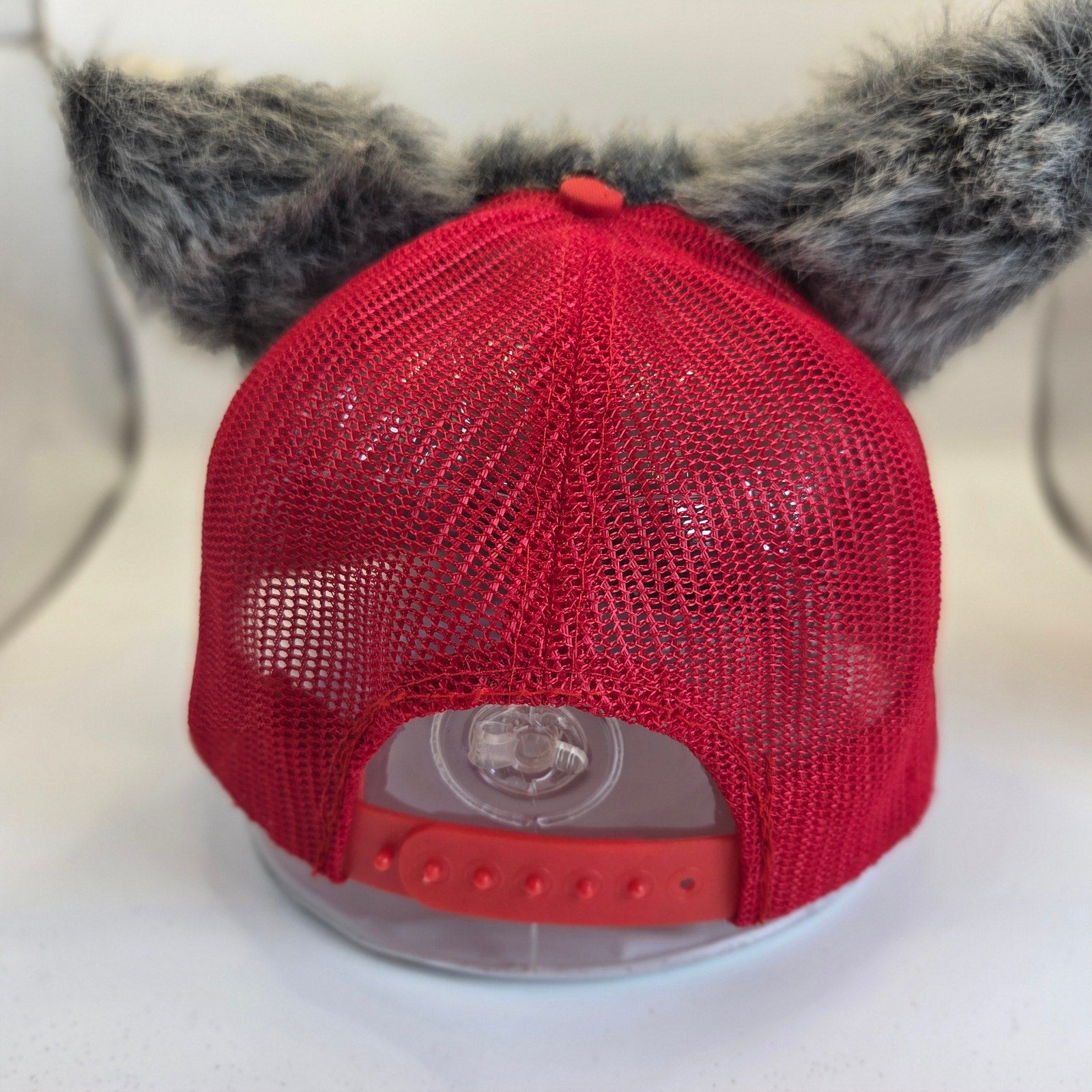 Vintage Wolf Dog Plush Head Trucker Hat Red Mesh Snapback Made in Taiwan