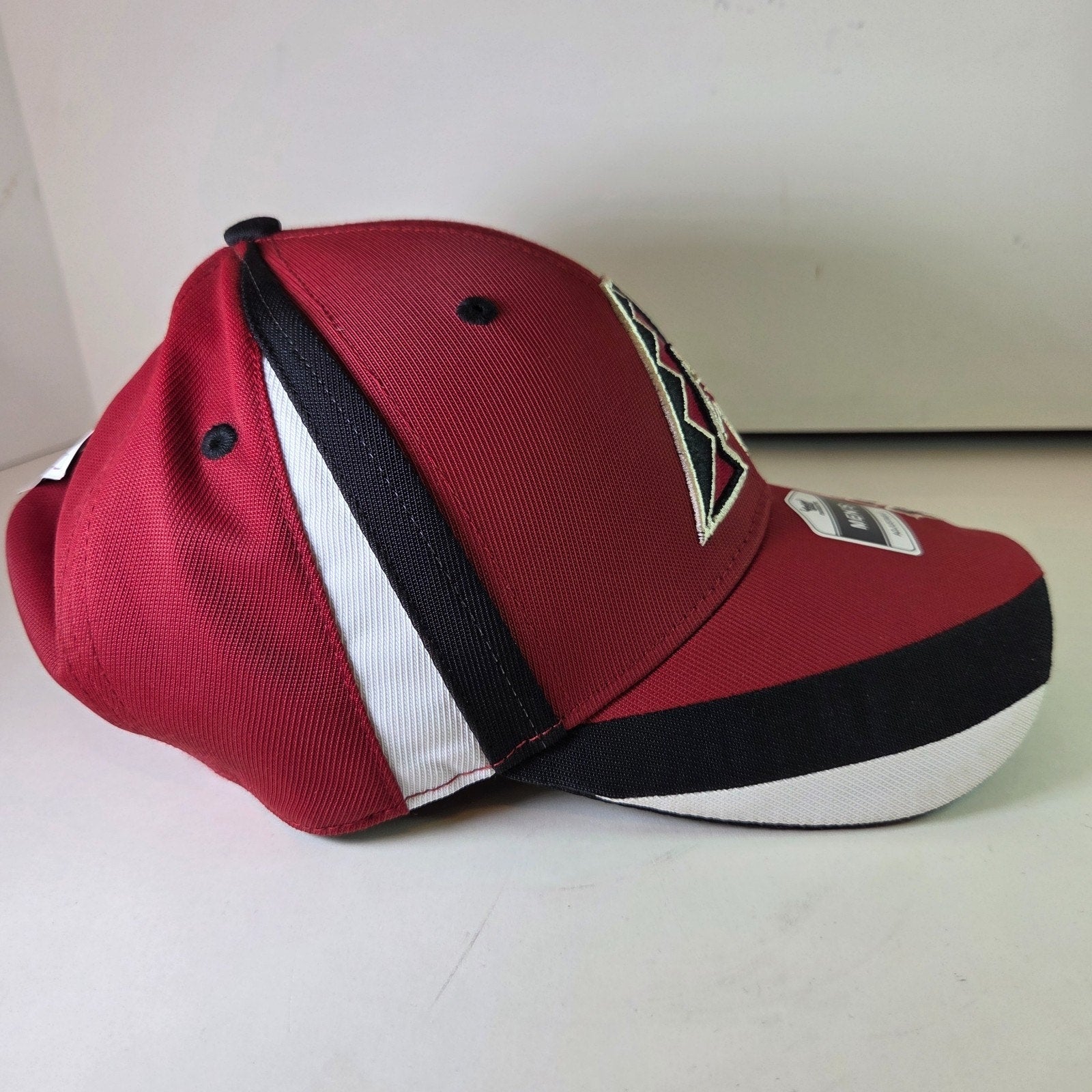 Arizona Diamondbacks Fan Favorite Hat OSFA Snapback Cap NWT MLB Licensed