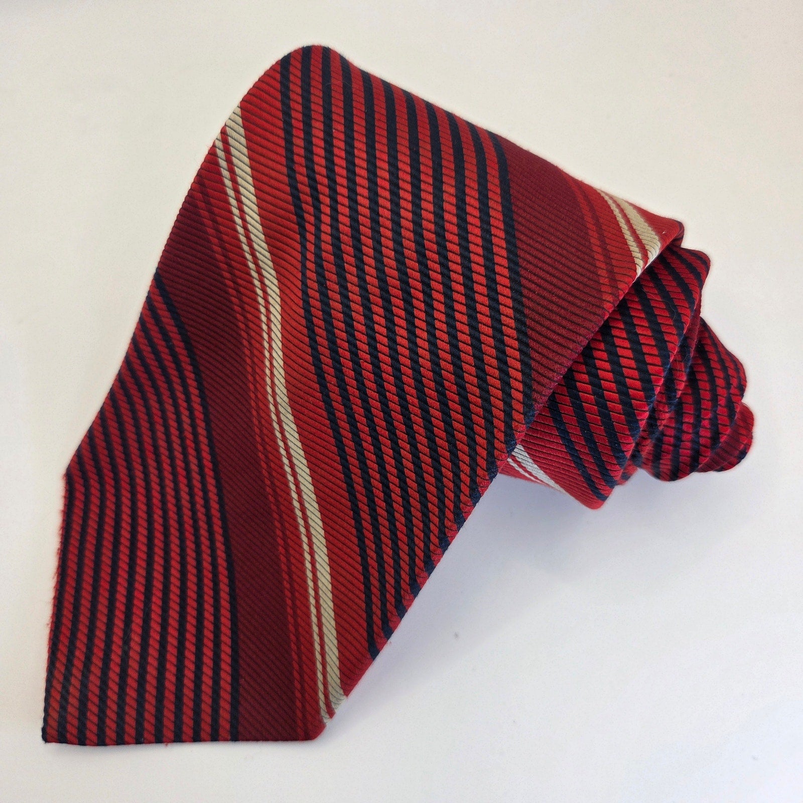Vintage 1970s Red Striped Wide Polyester Tie 3.75” Classic Retro Neckwear