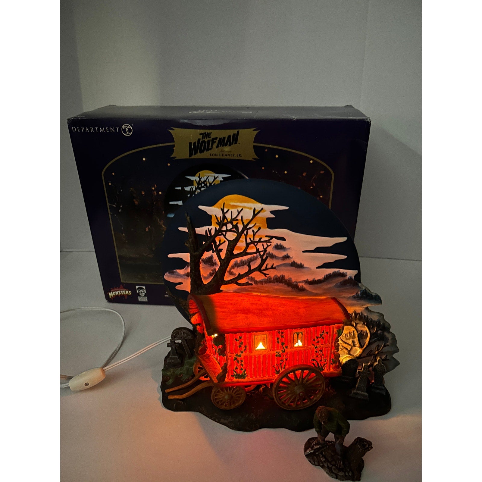 Department 56 The Wolf Man’s Curse 59304 — Lighted Universal Monster Display