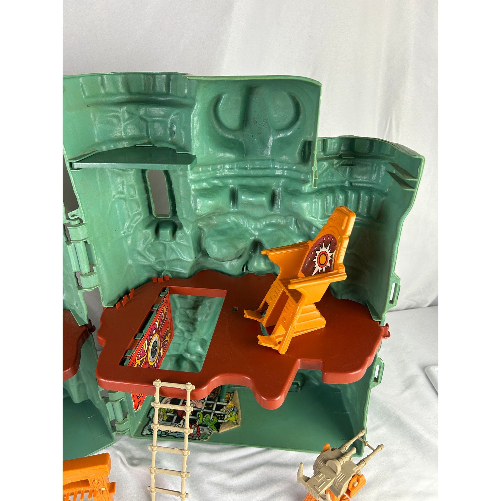 Vintage 1981 MOTU Castle Grayskull Playset Mattel Incomplete with Accessories