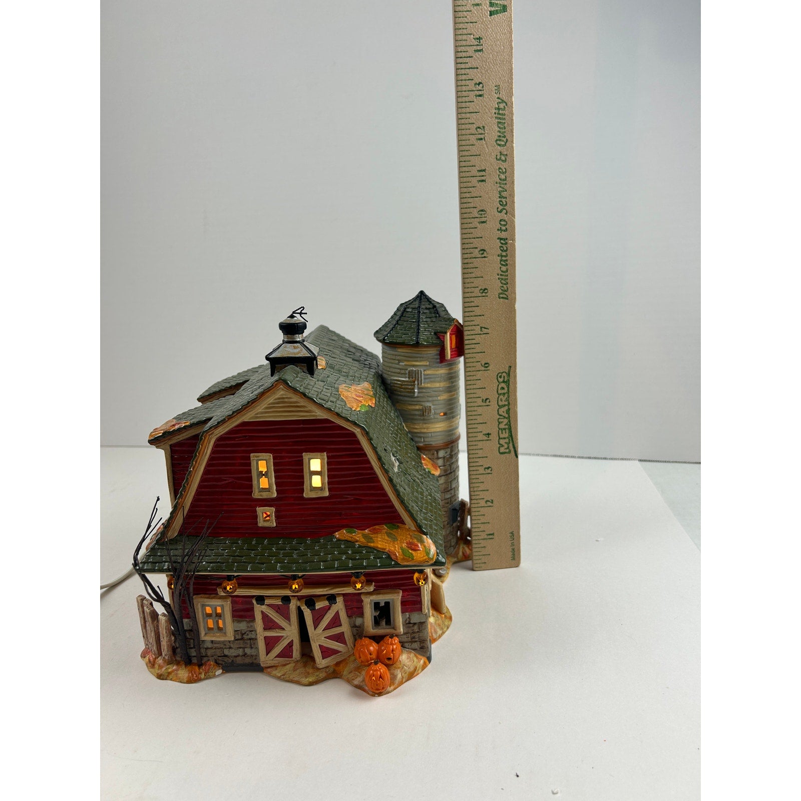 Dept 56 Haunted Barn Halloween Lighted Sound Building