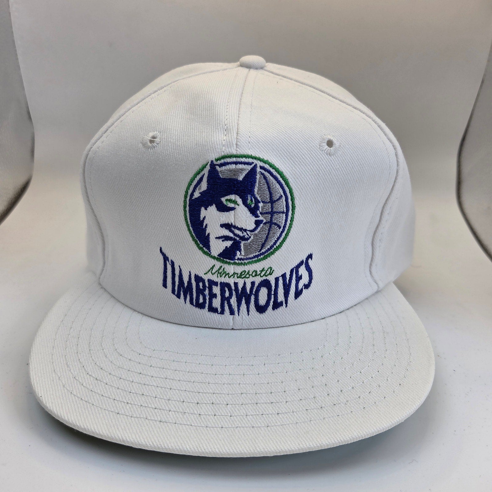 Vintage Minnesota Timberwolves Twins Enterprise Snapback Hat White Taiwan NBA