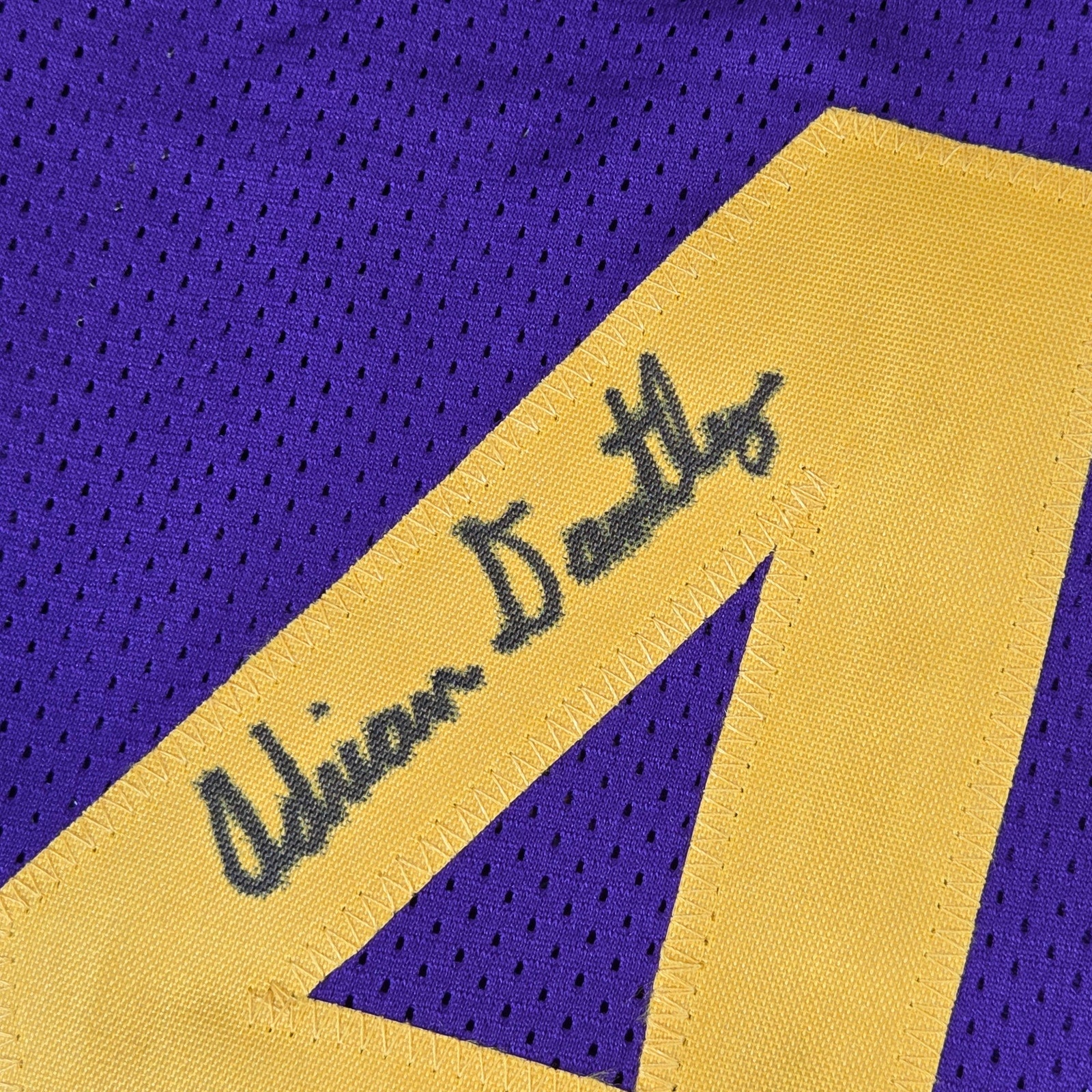 Adrian Dantley Signed Utah Jazz Custom Jersey XL Beckett Witness COA