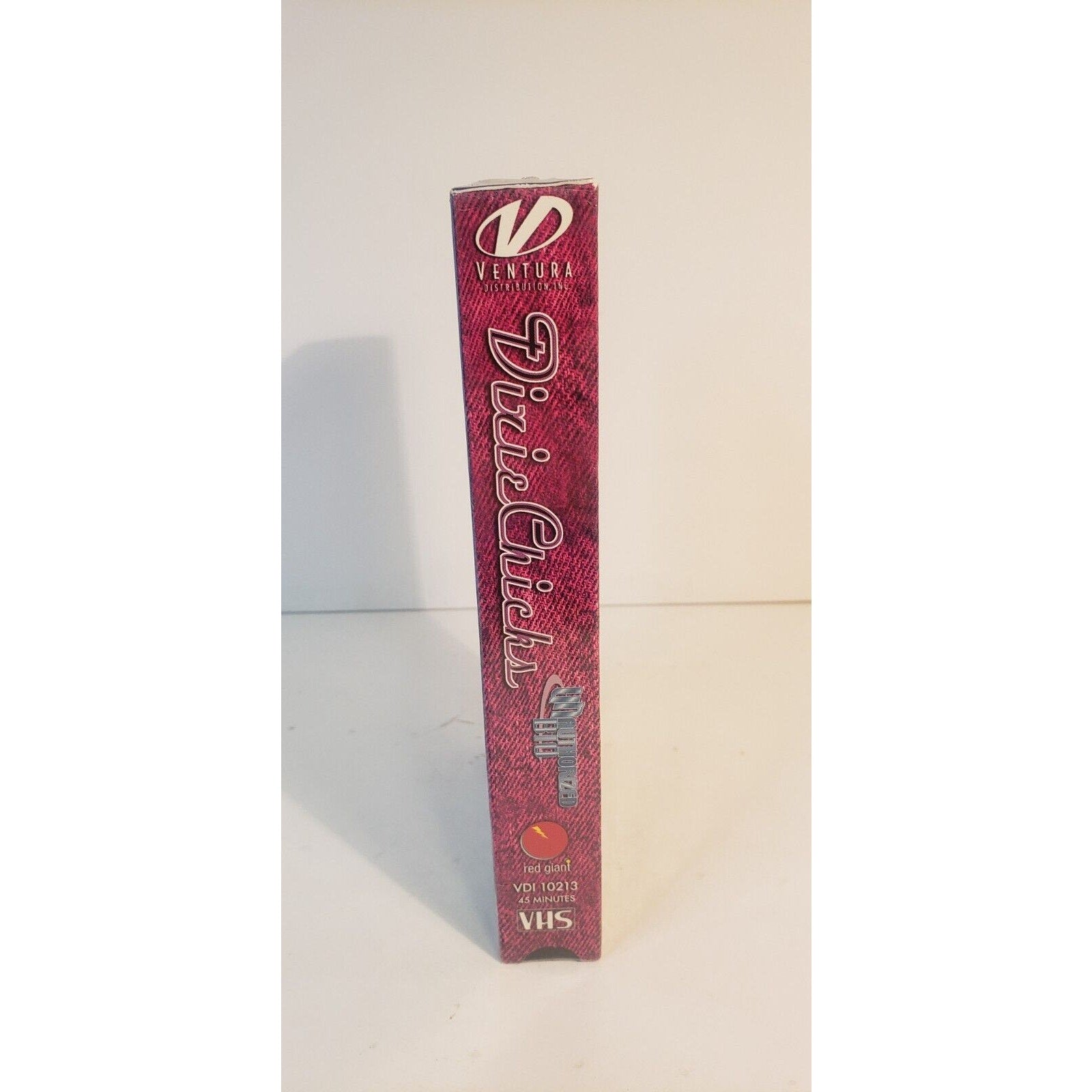 The Dixie Chicks: Chicks Rule (VHS, 2000) Sticker included