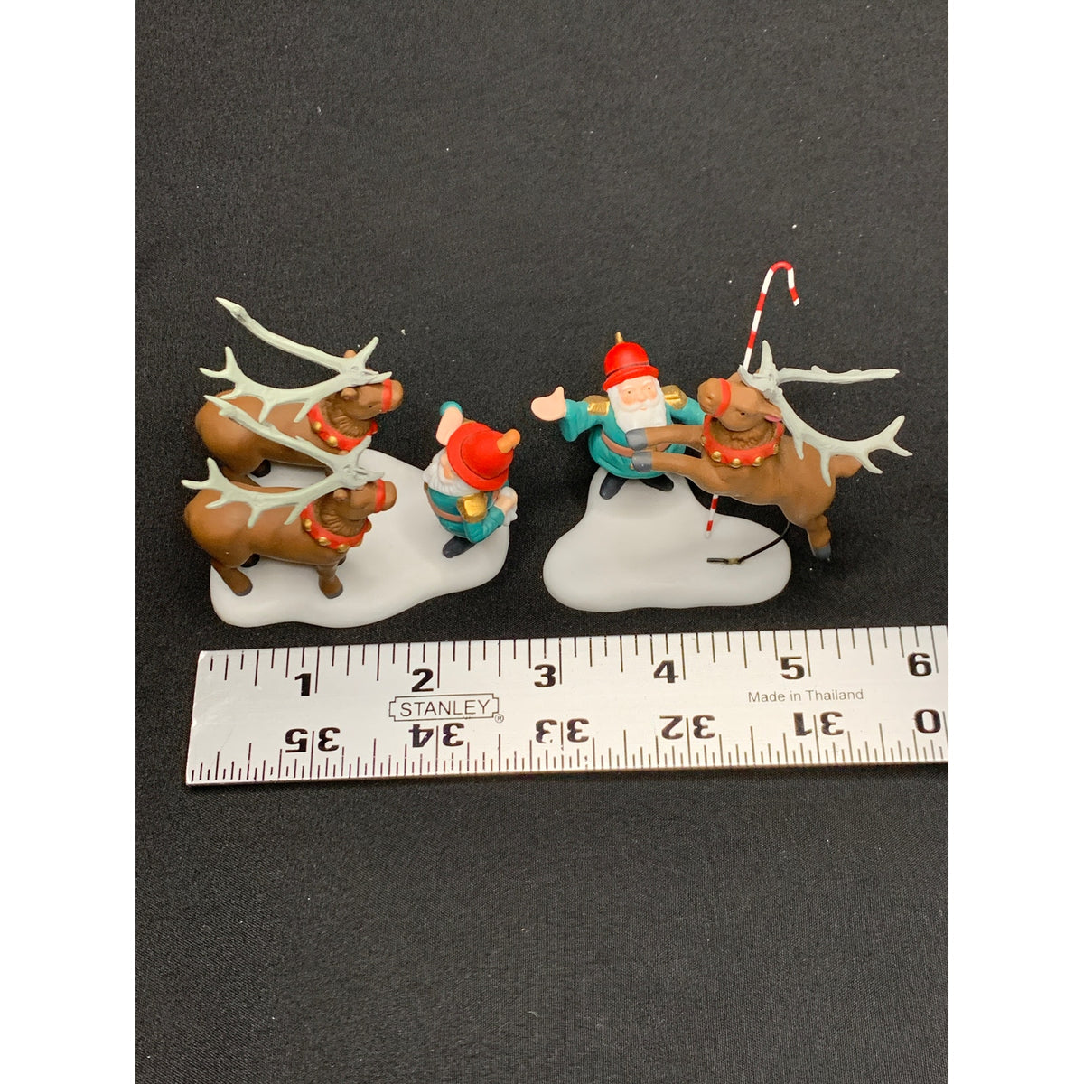 Dept 56 Reindeer Training Camp 56436 North Pole Series Set of 2 Retired 1998
