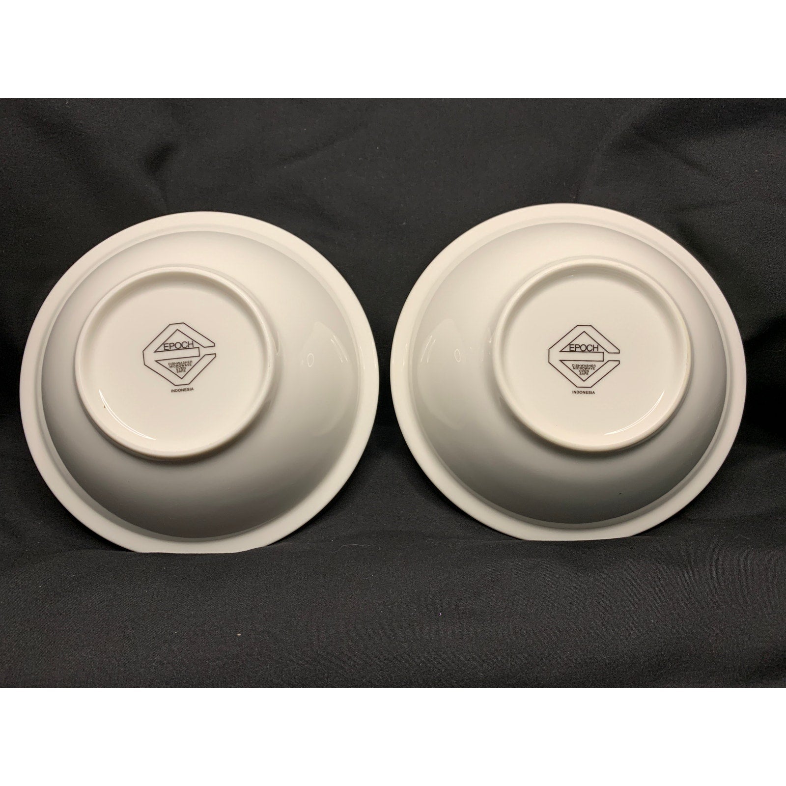 Vintage Epoch Polar Party Seal Cereal Bowls Set of 2 1997 Christmas 6.25in