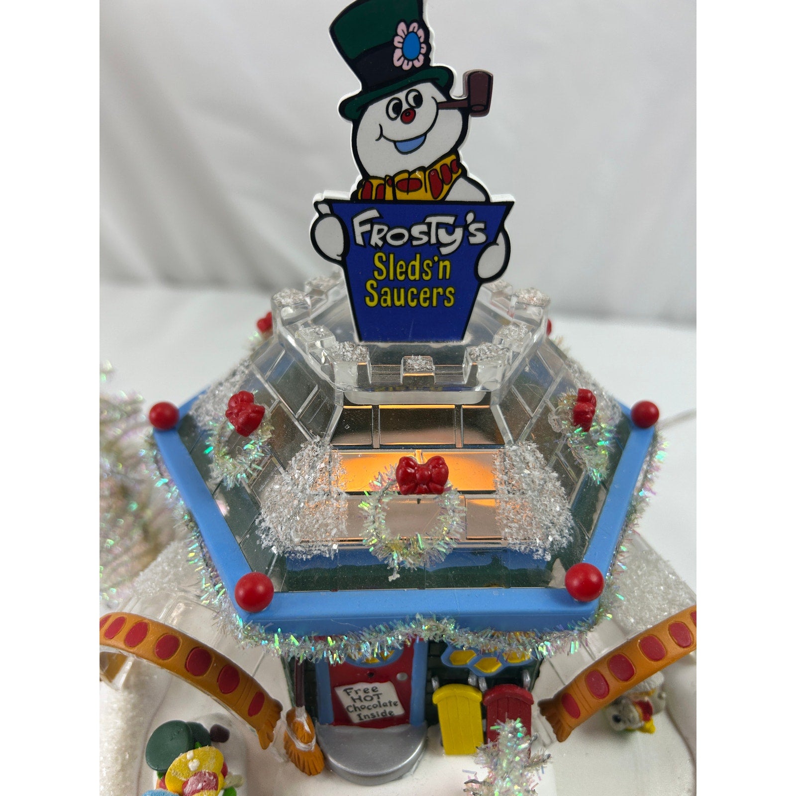 Dept 56 Frosty's Sleds N Saucers 56449 North Pole Animated Lighted 2005 Working