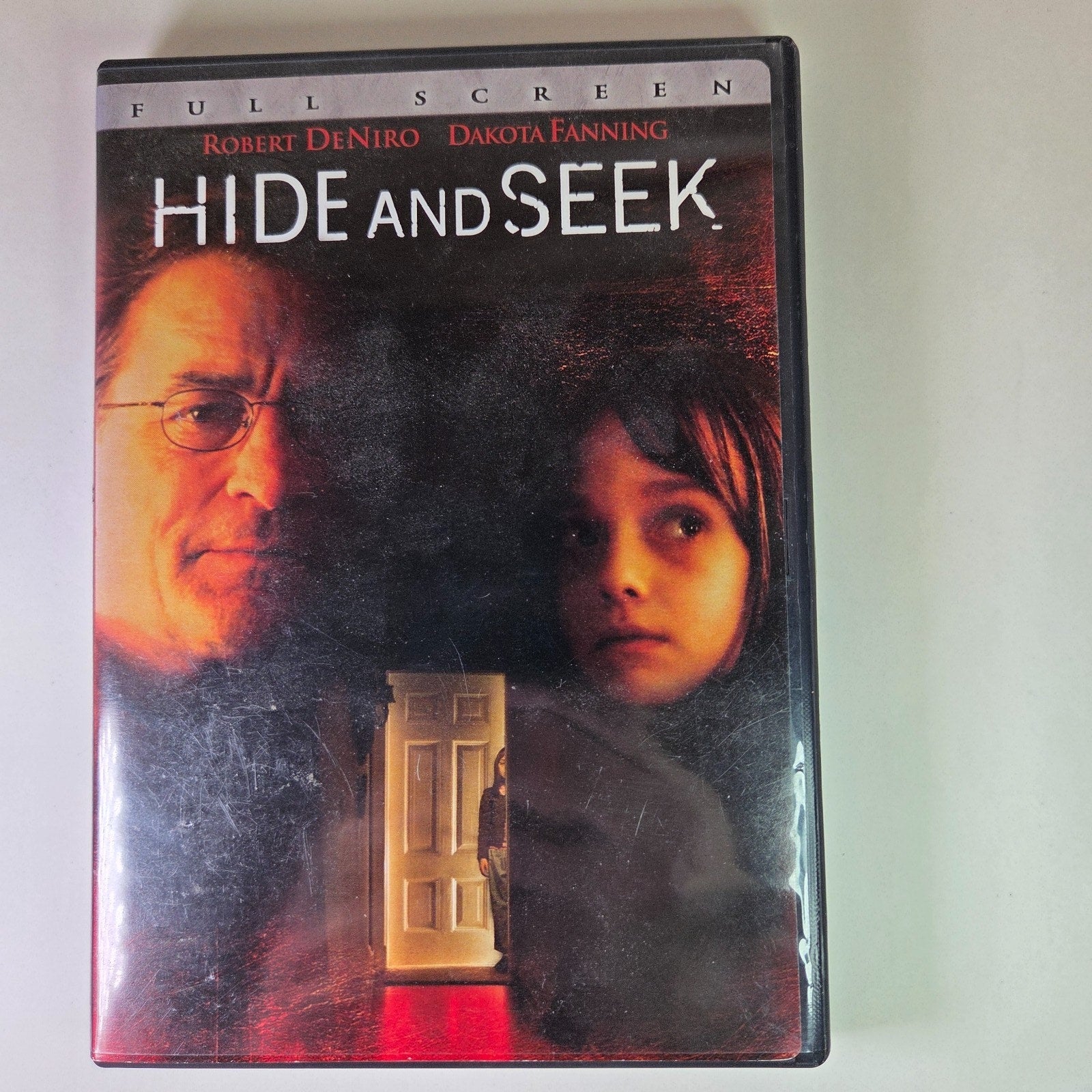 Hide and Seek DVD Fullscreen Edition Robert DeNiro Dakota Fanning