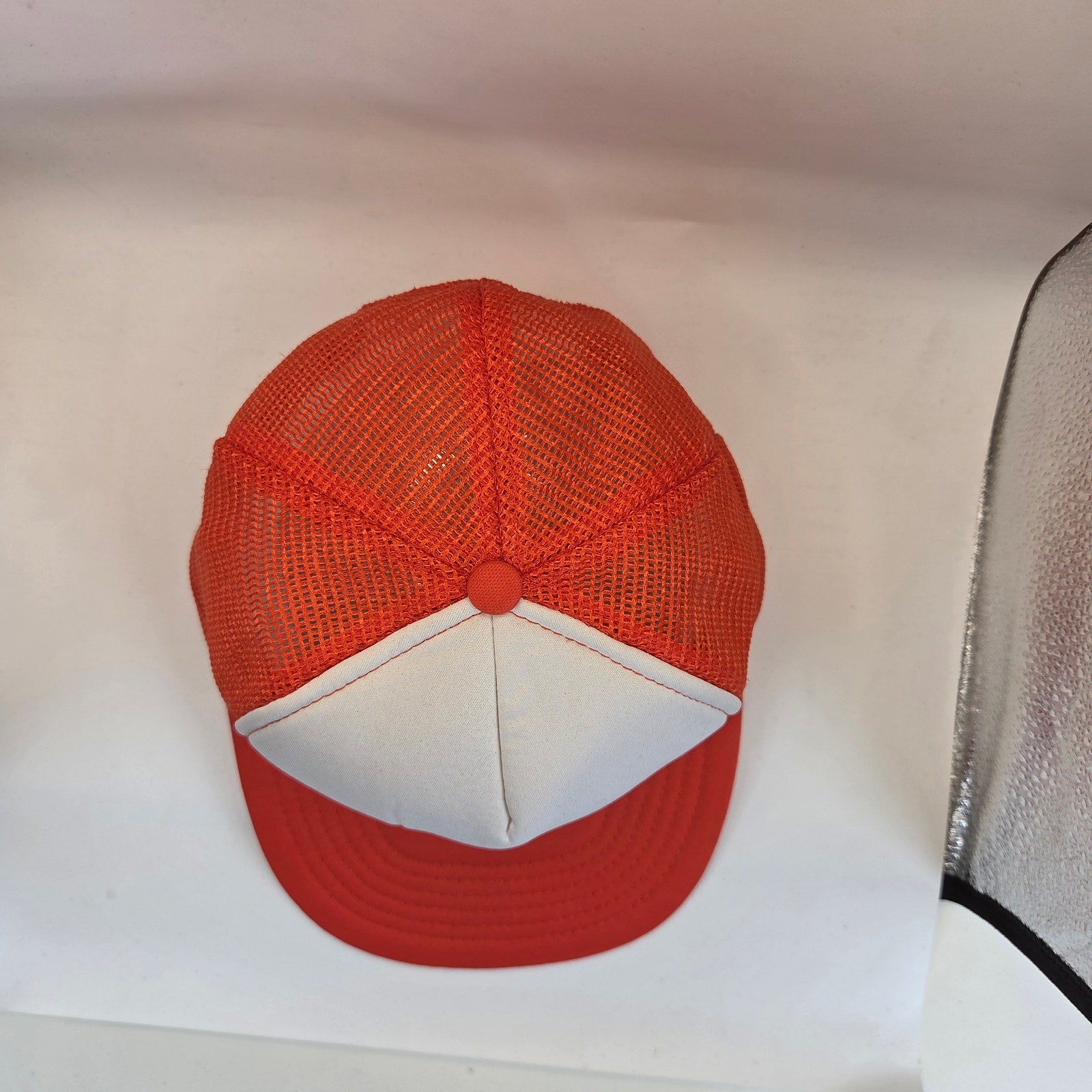 Vintage Trust Worthy Hardware Mesh Snapback Trucker Hat Taiwan Foam Front