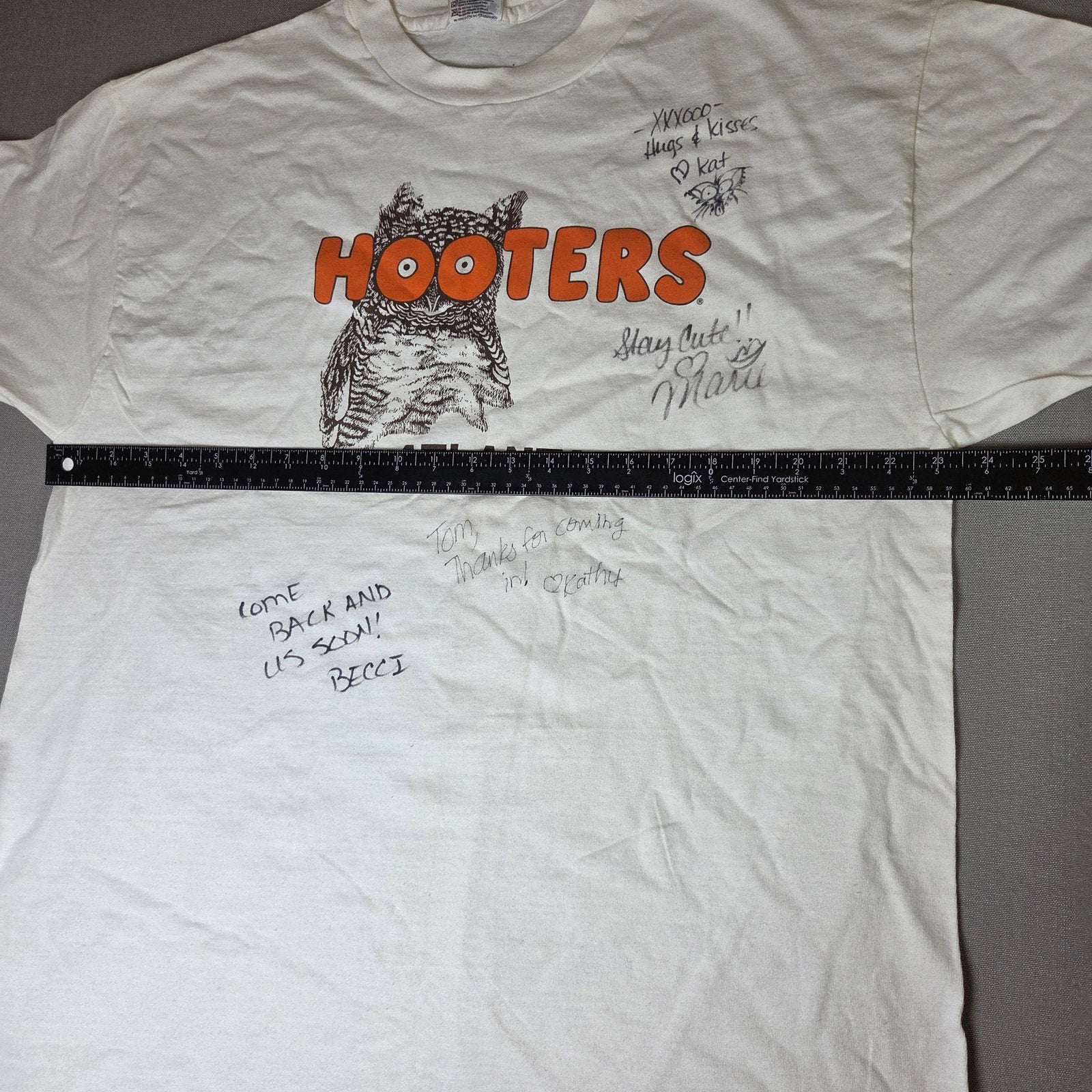 Hooters Atlanta GA Hanes Beefy-T  Signed Tee XL Made USA Vintage 90s Tacky Shirt