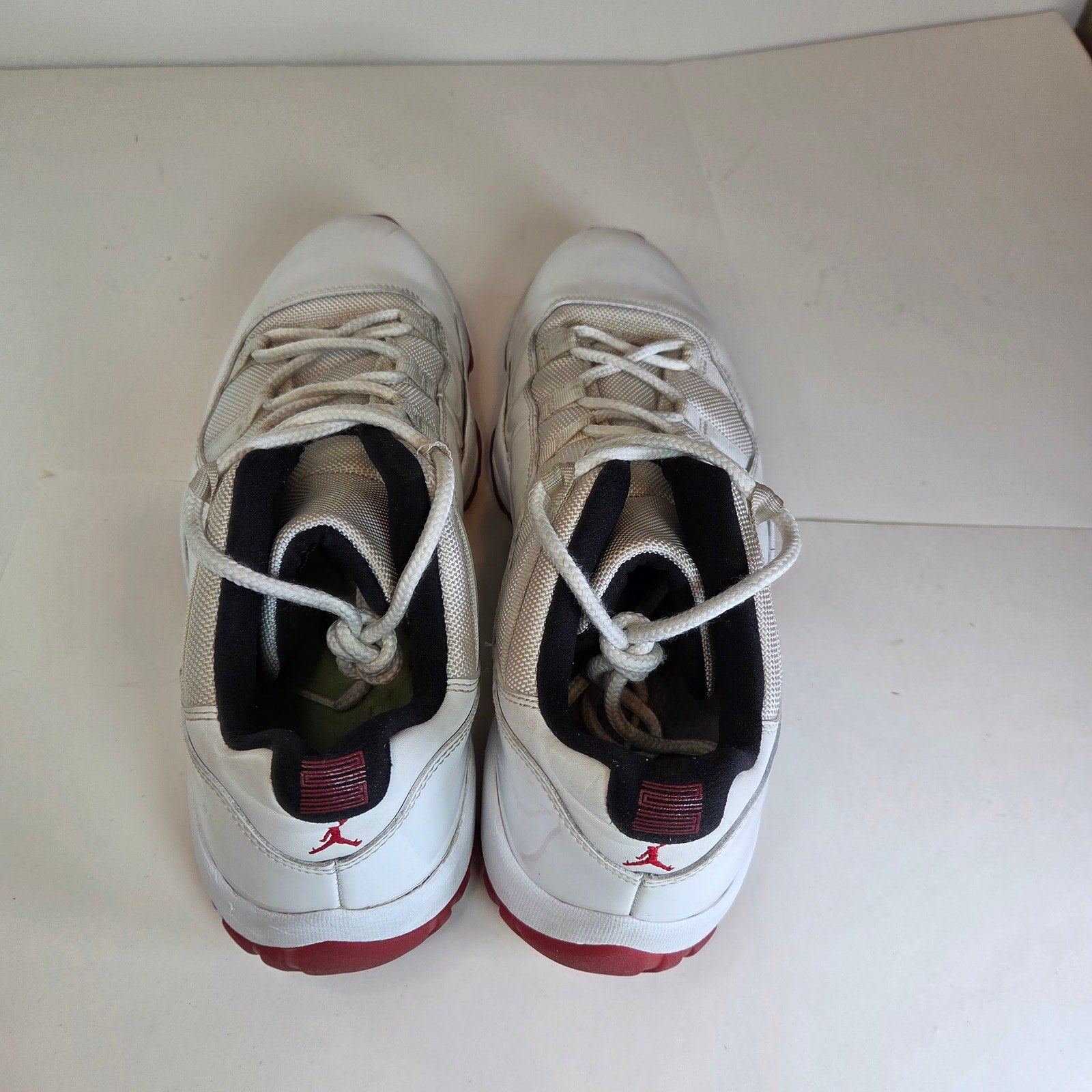 Nike Air Jordan 11 Retro Low Cherry 2012 White Red Size 13 528895-101