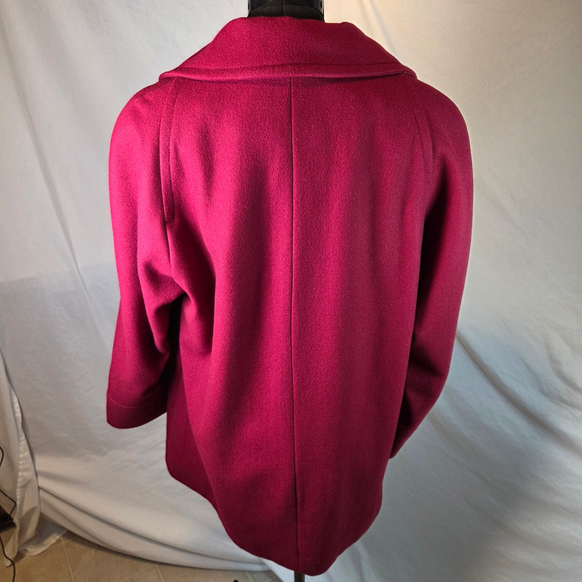 Forecaster of Boston Wool Blend Car Coat Womens 14 Burgundy 3 Button Jacket