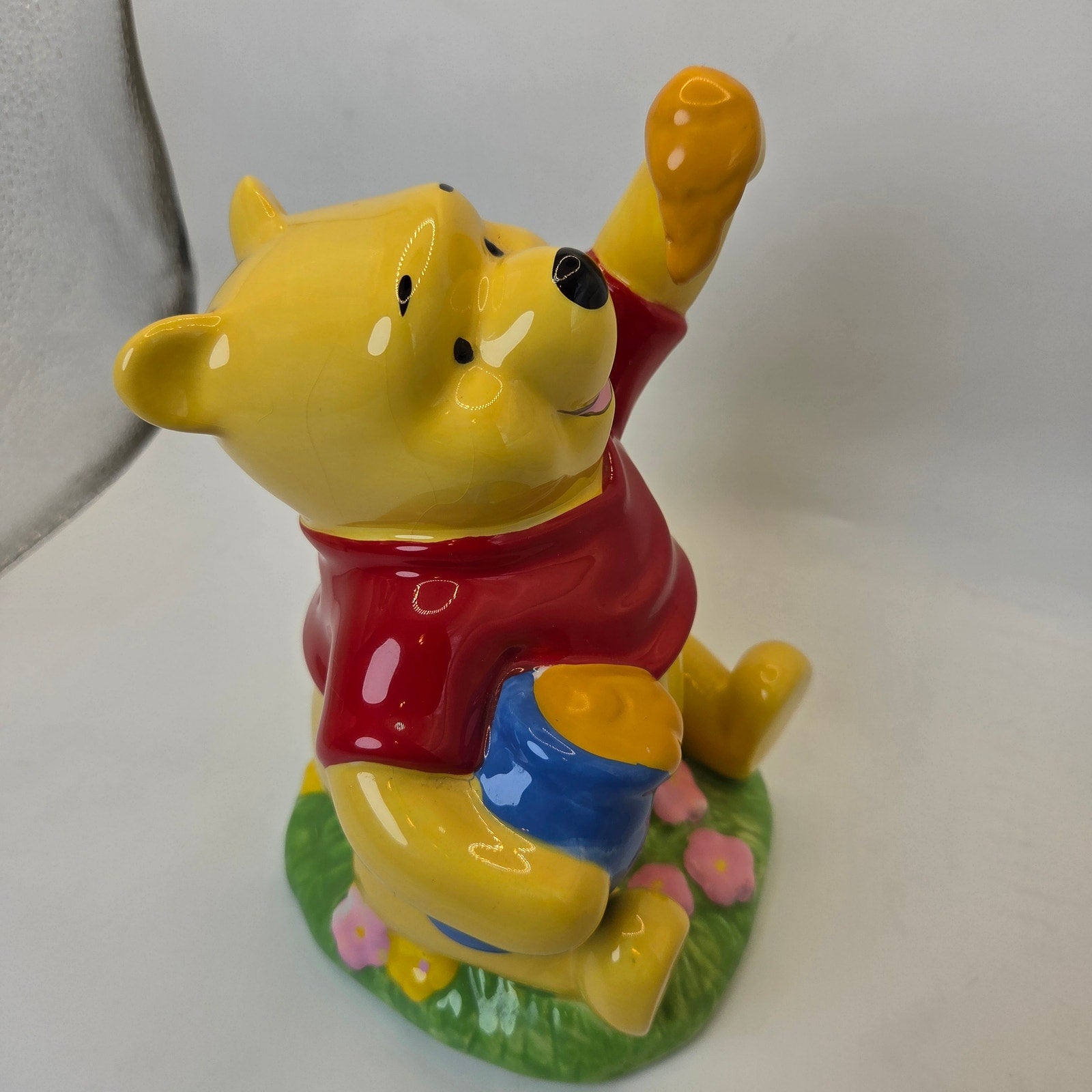 Disney Winnie the Pooh Enesco Ceramic Piggy Bank 8" Honey Pot Coin Bank