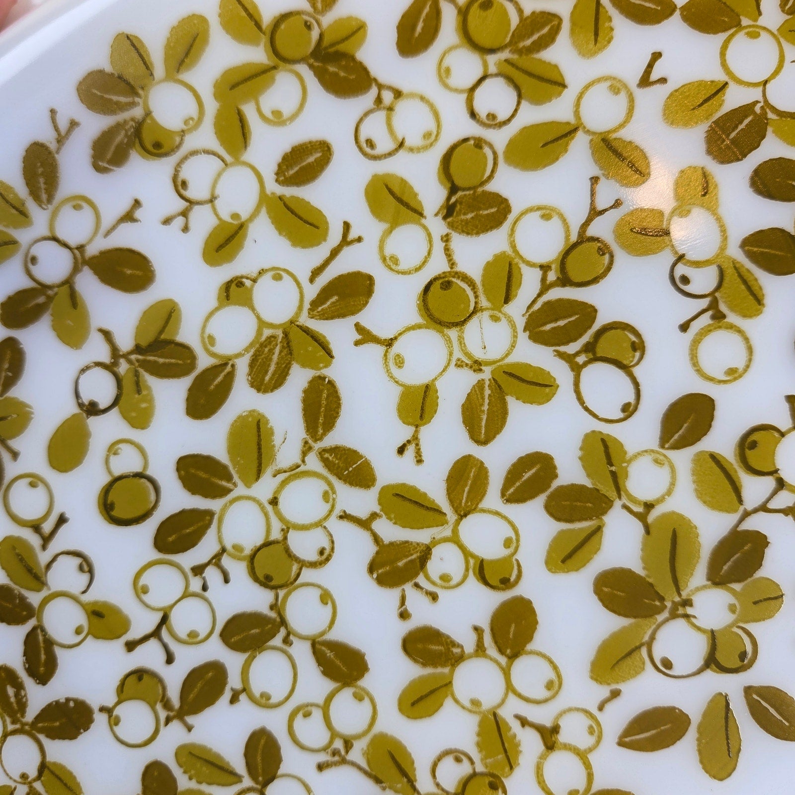 Pyrex 945-C Verde Olive Branch Replacement Lid Divided Casserole Cover USA