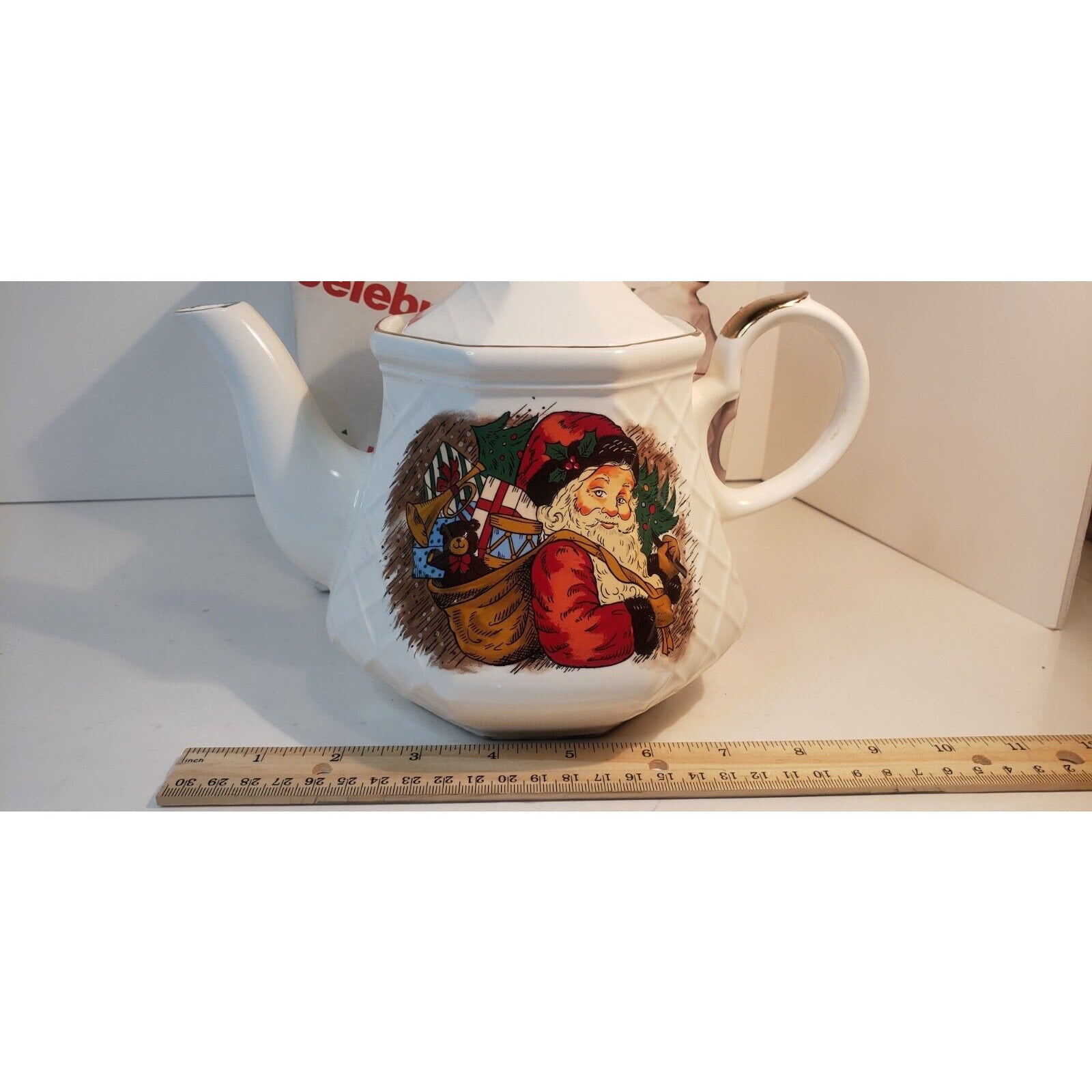 Celebrations Ltd Santa Christmas Teapot Ceramic Gold Trim with Box Made in Japan