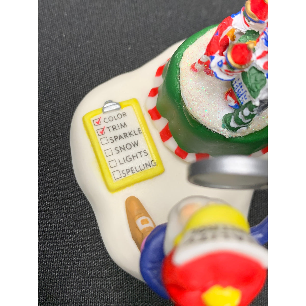 Dept 56 Making Each House Checking It Twice 57204 North Pole Special Edition