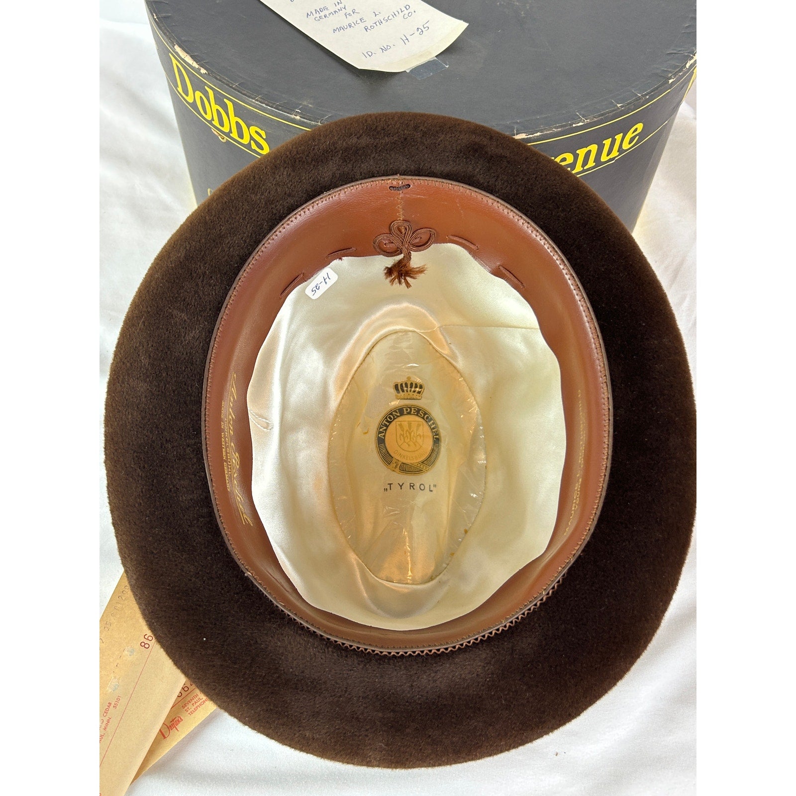 Dobbs Fifth Ave Brown Velour Homburg Hat Size 8 German Made w Box