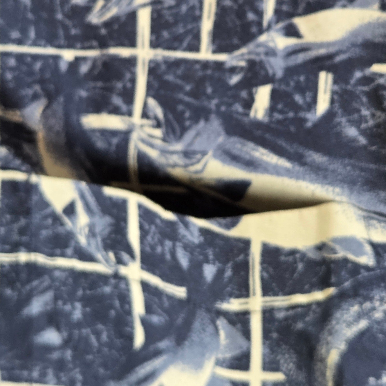 Columbia Fish Print Short Sleeve Button Down Shirt Size L Cotton