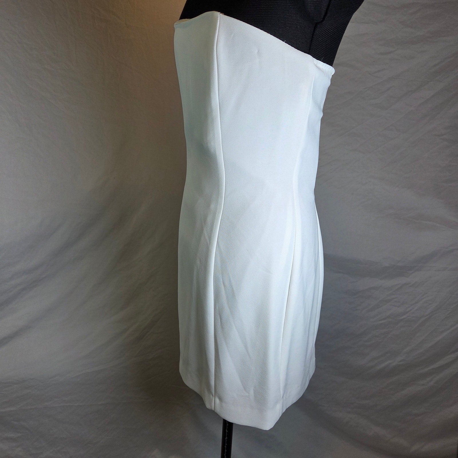 Hugo Buscati White Strapless Mini Dress USA Womens Size 10 Y2K Vintage