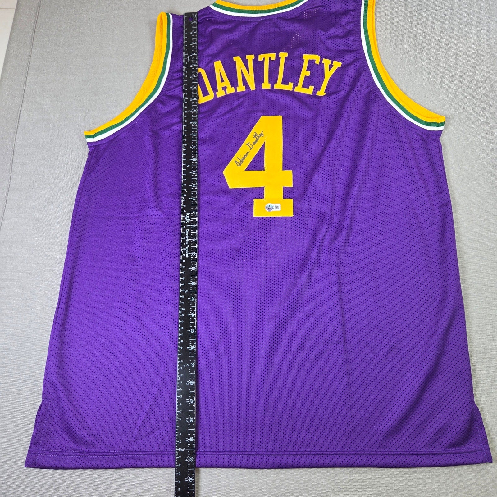 Adrian Dantley Signed Utah Jazz Custom Jersey XL Beckett Witness COA