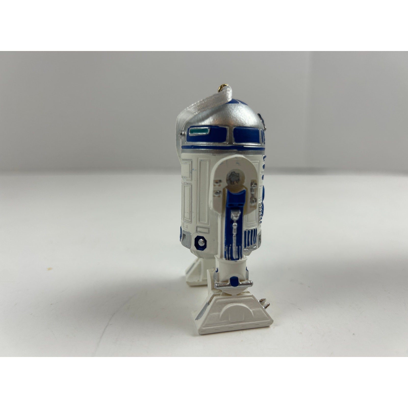 Hallmark Star Wars R2-D2 Christmas Tree Ornament w/ Box 2017