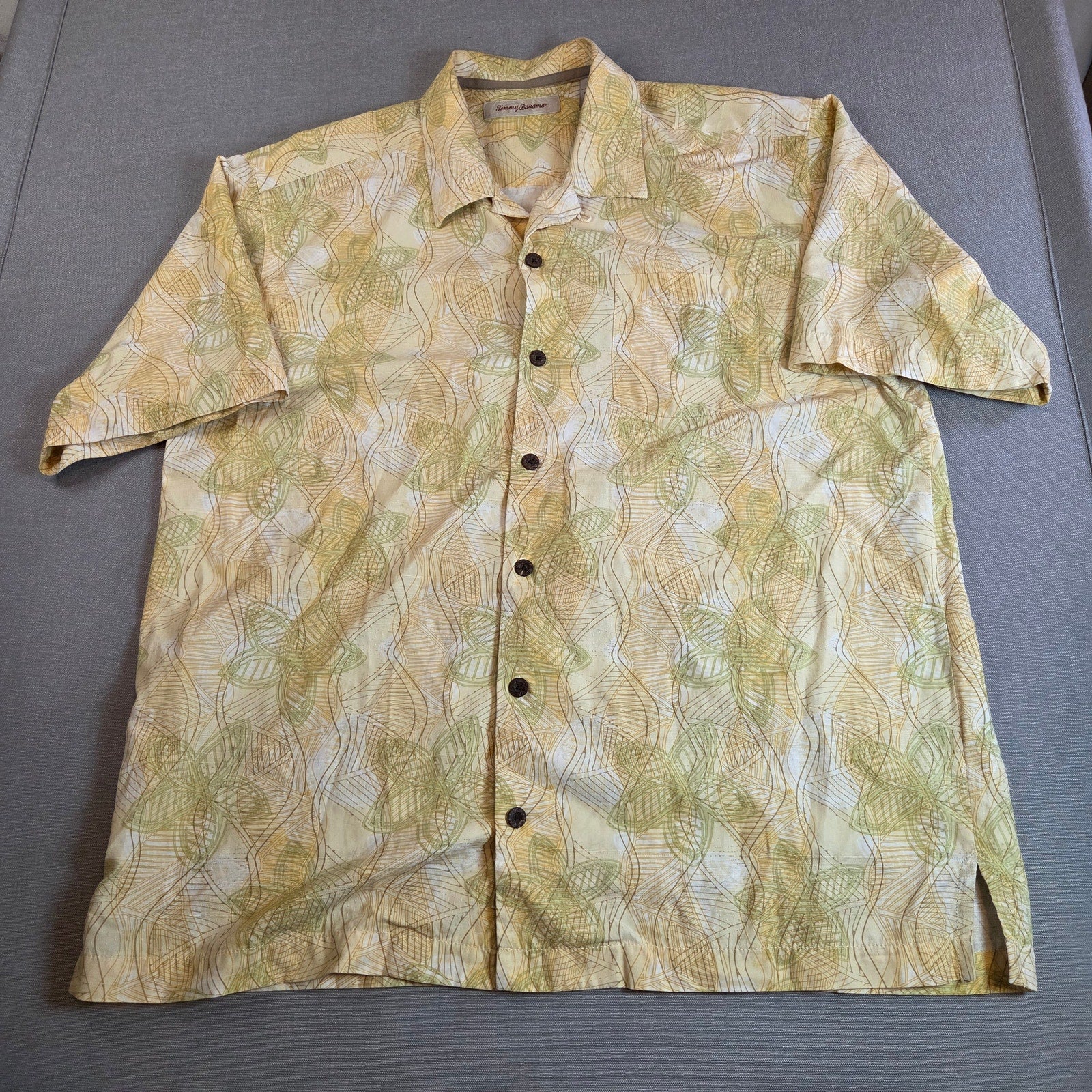 Tommy Bahama Silk Blend Camp Shirt Men’s L Yellow Abstract Palm Button Up