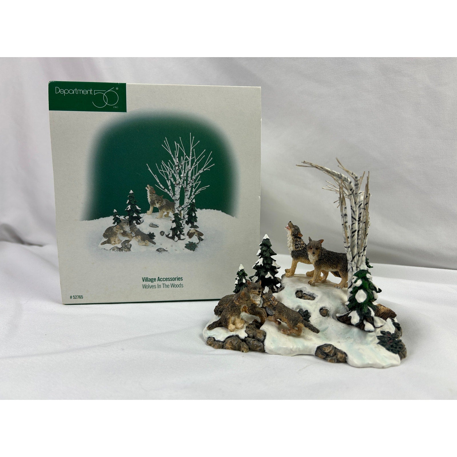 Department 56 Wolves In The Woods Village Accessory 52765 w Box