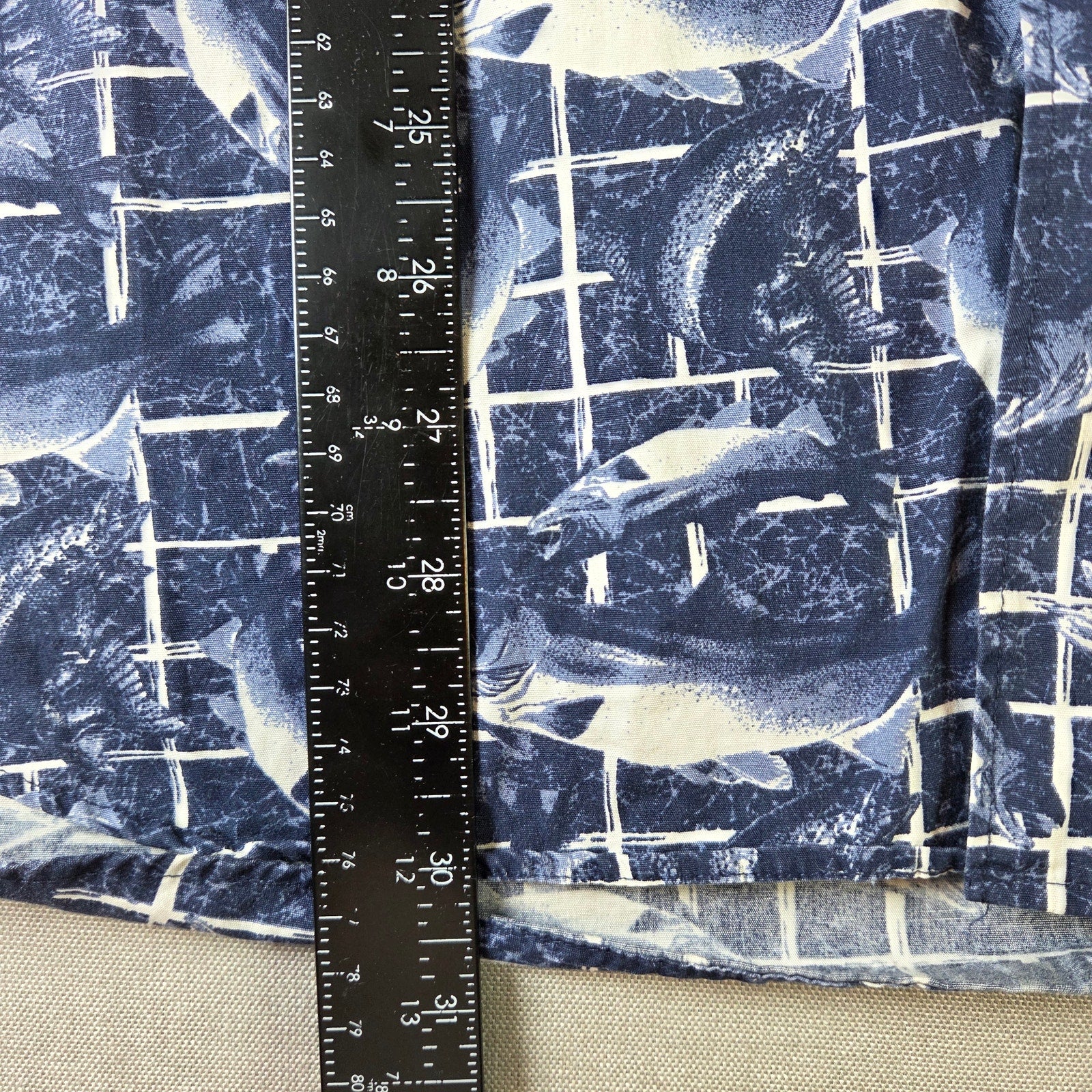 Columbia Fish Print Short Sleeve Button Down Shirt Size L Cotton