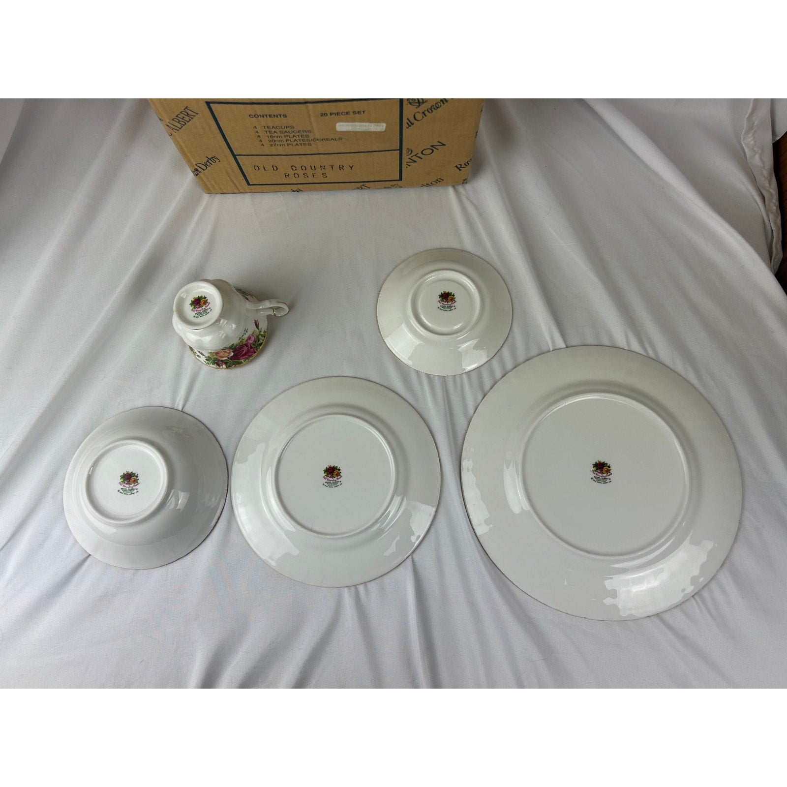 Vintage Royal Albert Old Country Roses China 4 Complete Settings, Mint Condition