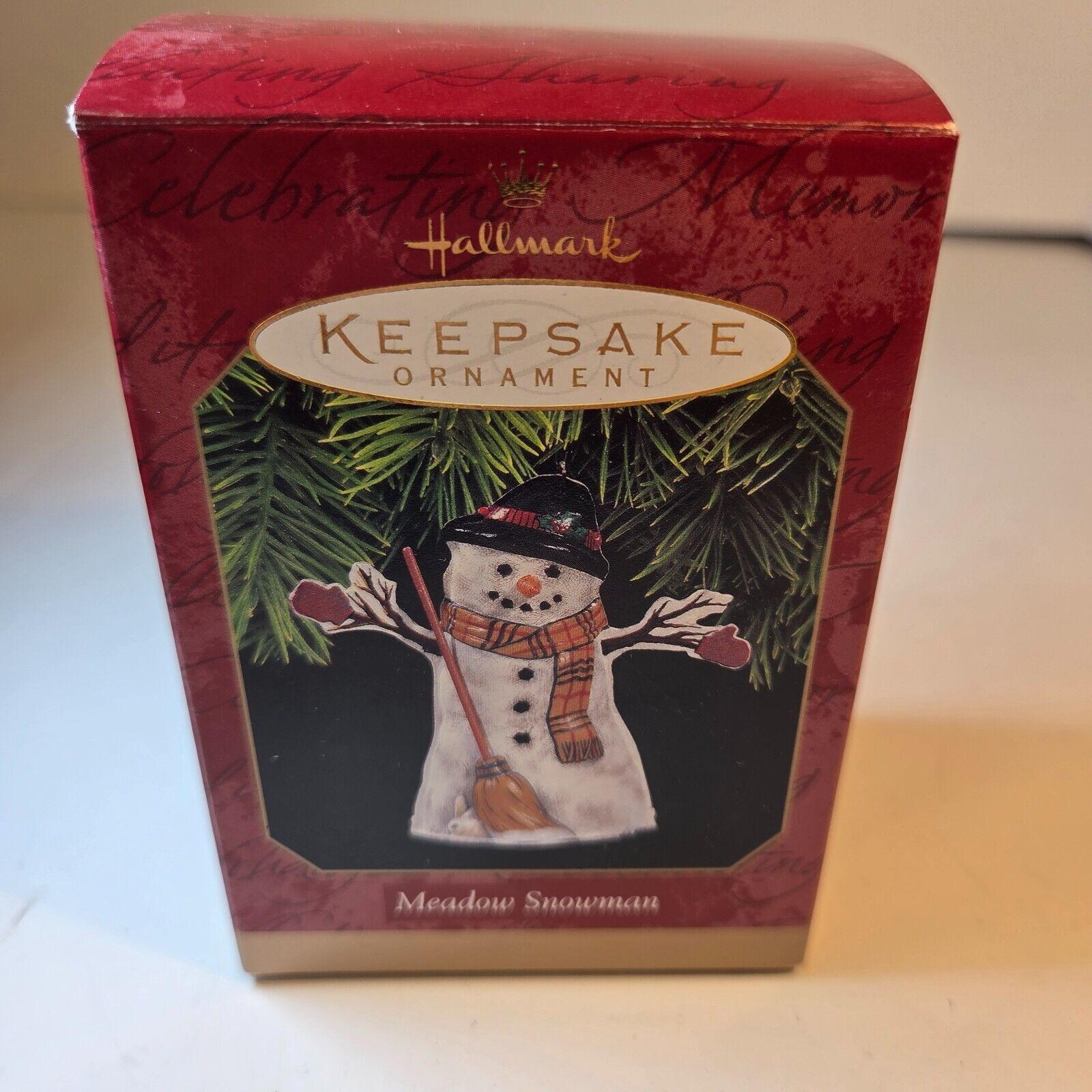 Hallmark Keepsake Ornament Meadow Snowman 1997
