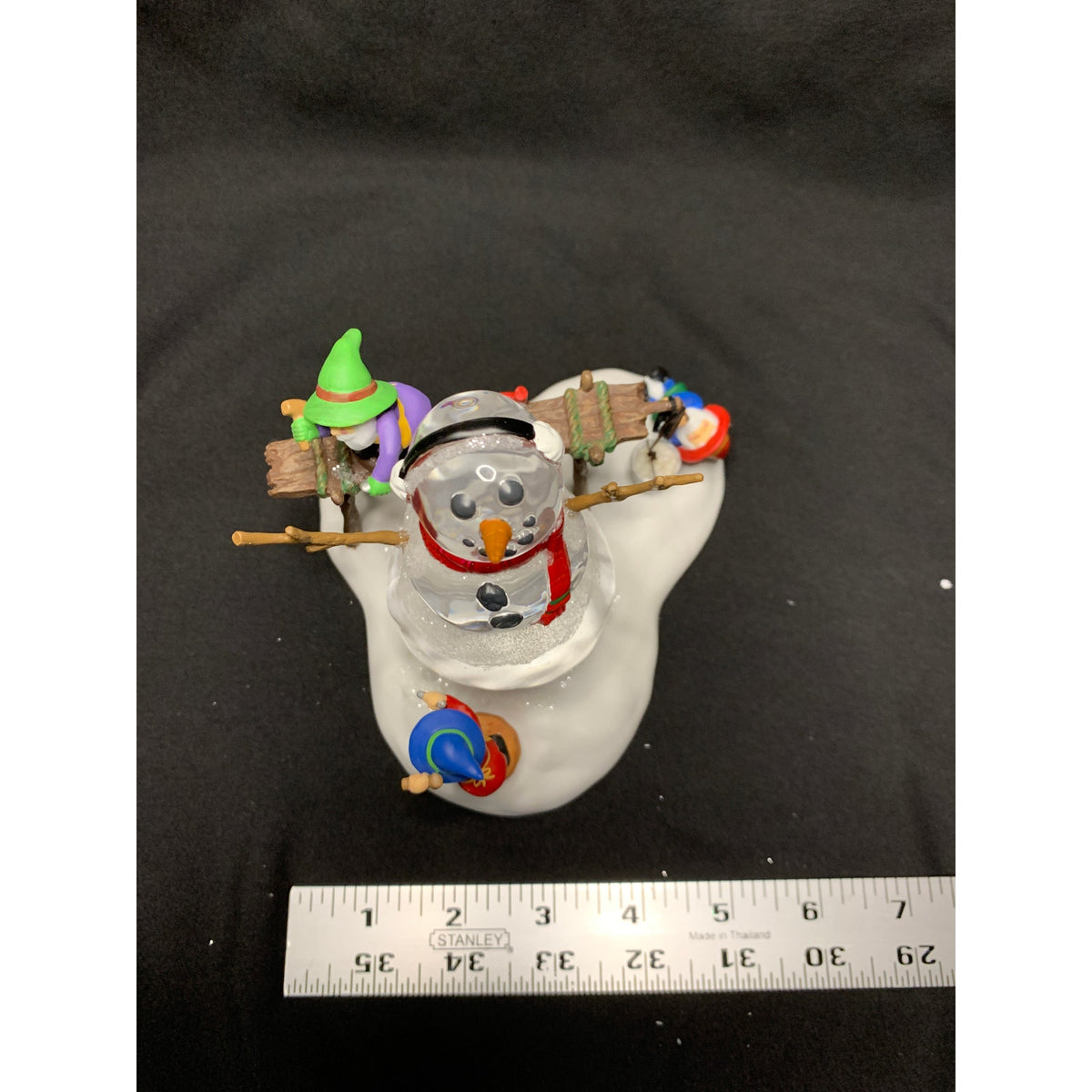 Dept 56 Kringle Street Snowman 56833 North Pole 2002 Limited Edition Box