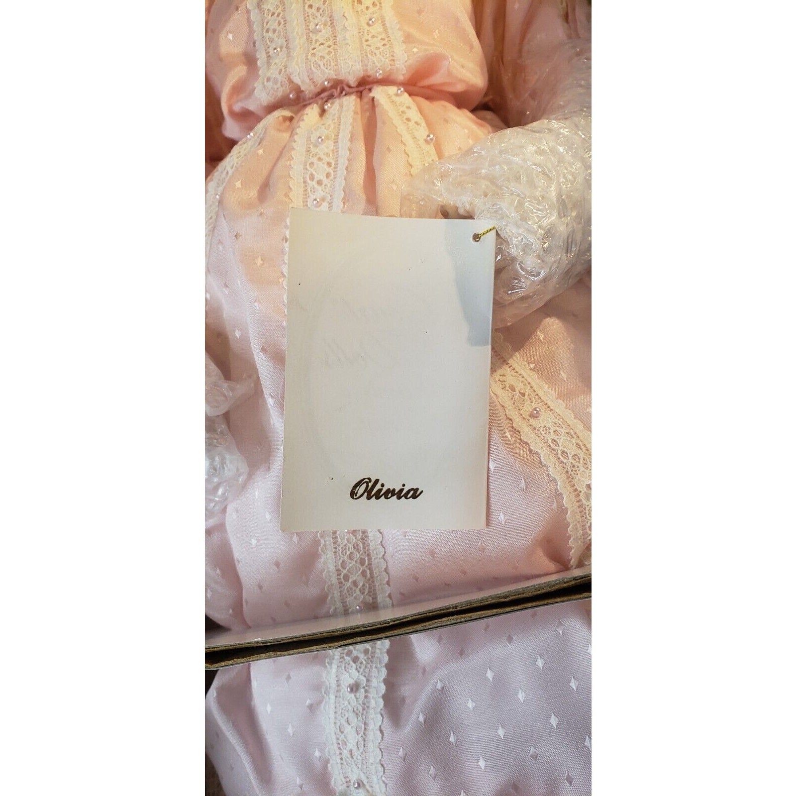 Court of Dolls Olivia 22" Porcelain Doll LE 4115/5000 COA Original Box