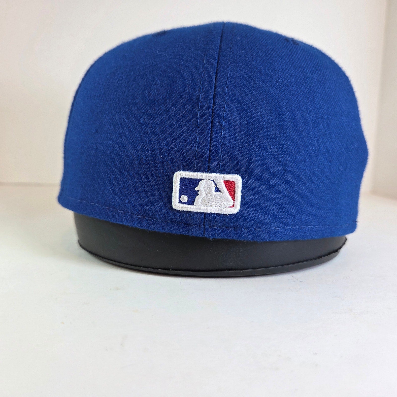 Toronto Blue Jays 59FIFTY New Era Fitted Hat Size 7 MLB Cap Blue White